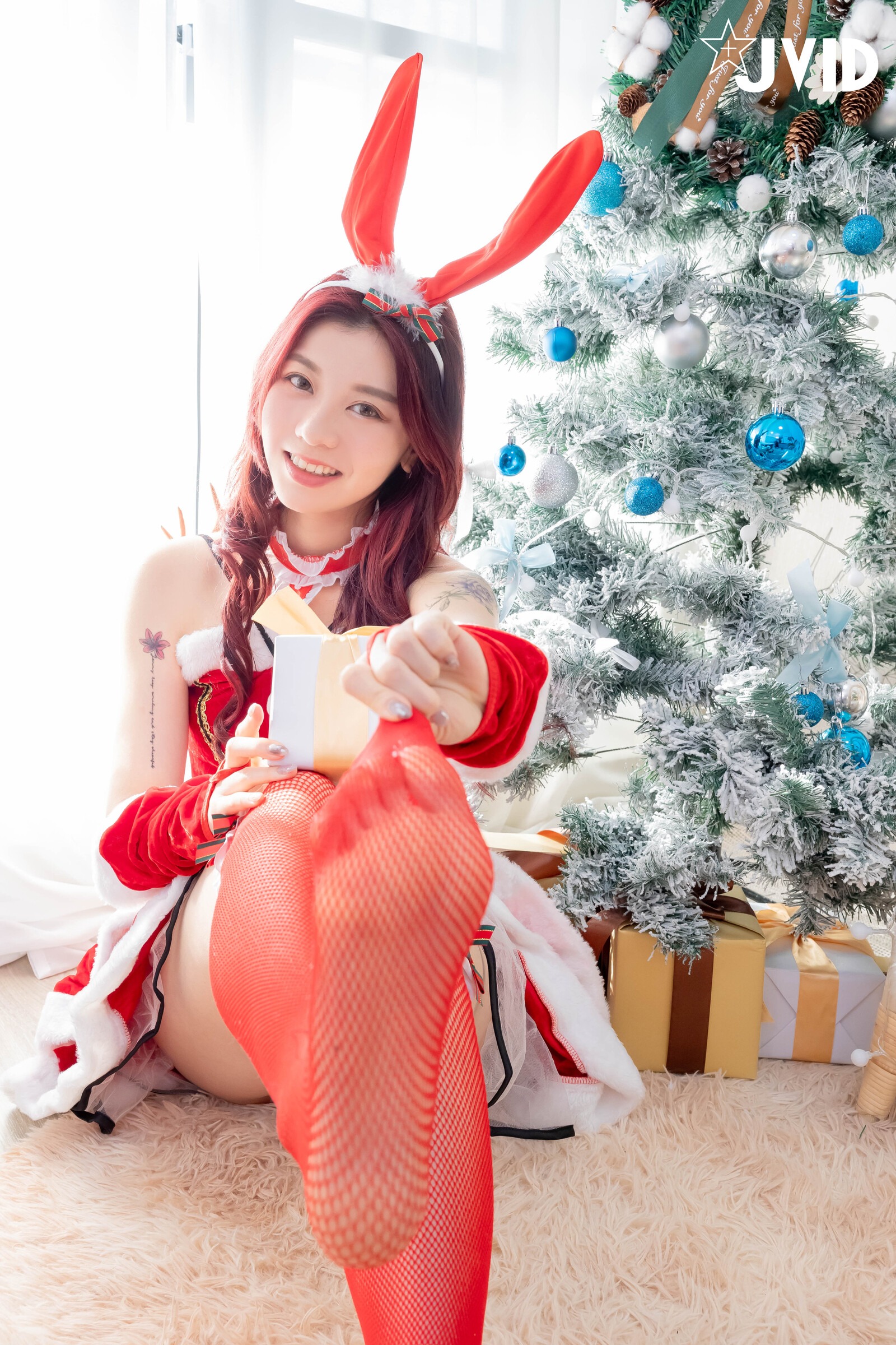 JVID] キャロライン - クリスマスプレゼント 110P
