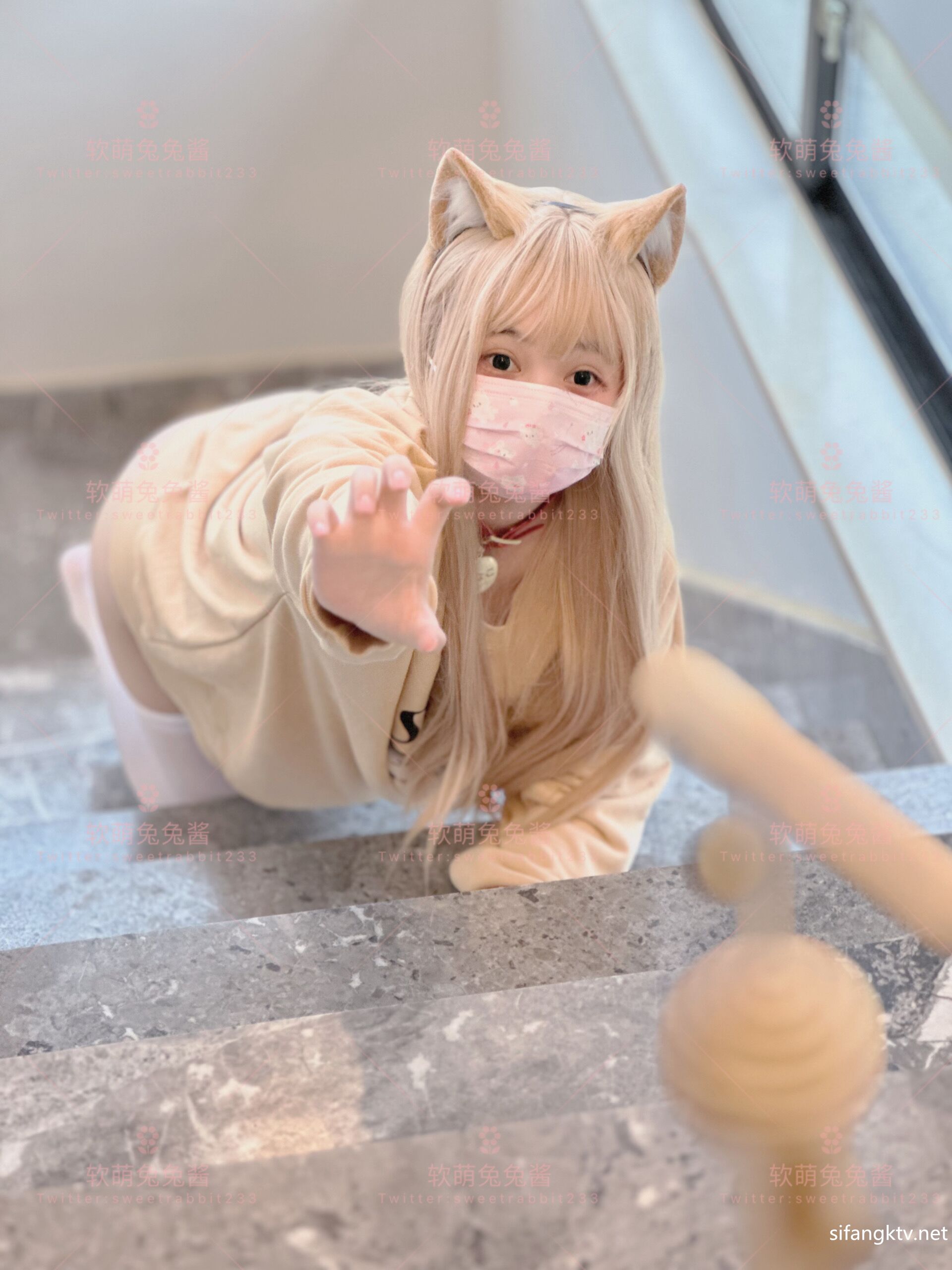 軟萌兔兔醬 - 愛貓人士 與 GIF