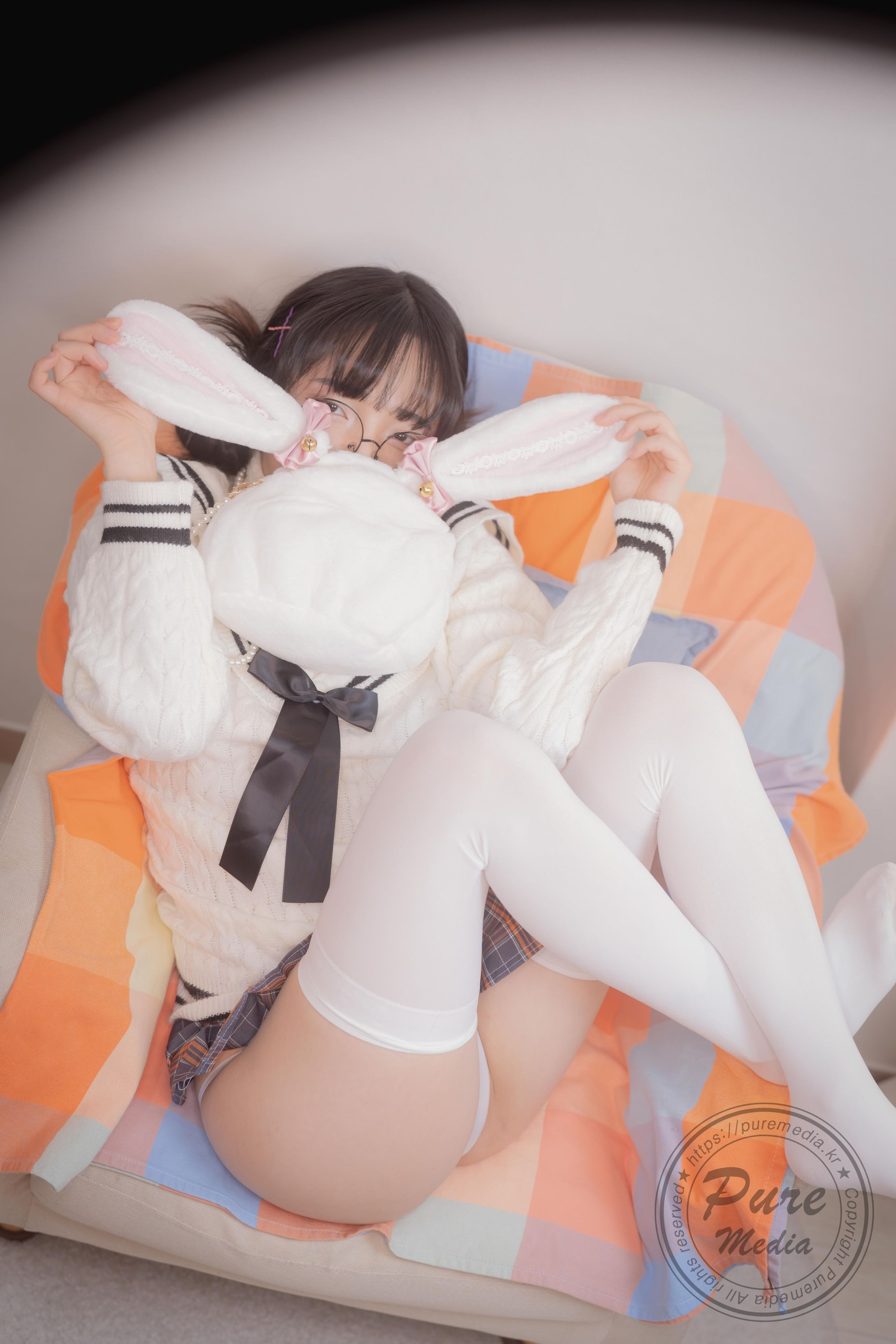 Pure Media] Vol.276 Jelly (젤리) - 女孩被困在屋頂房間 138P