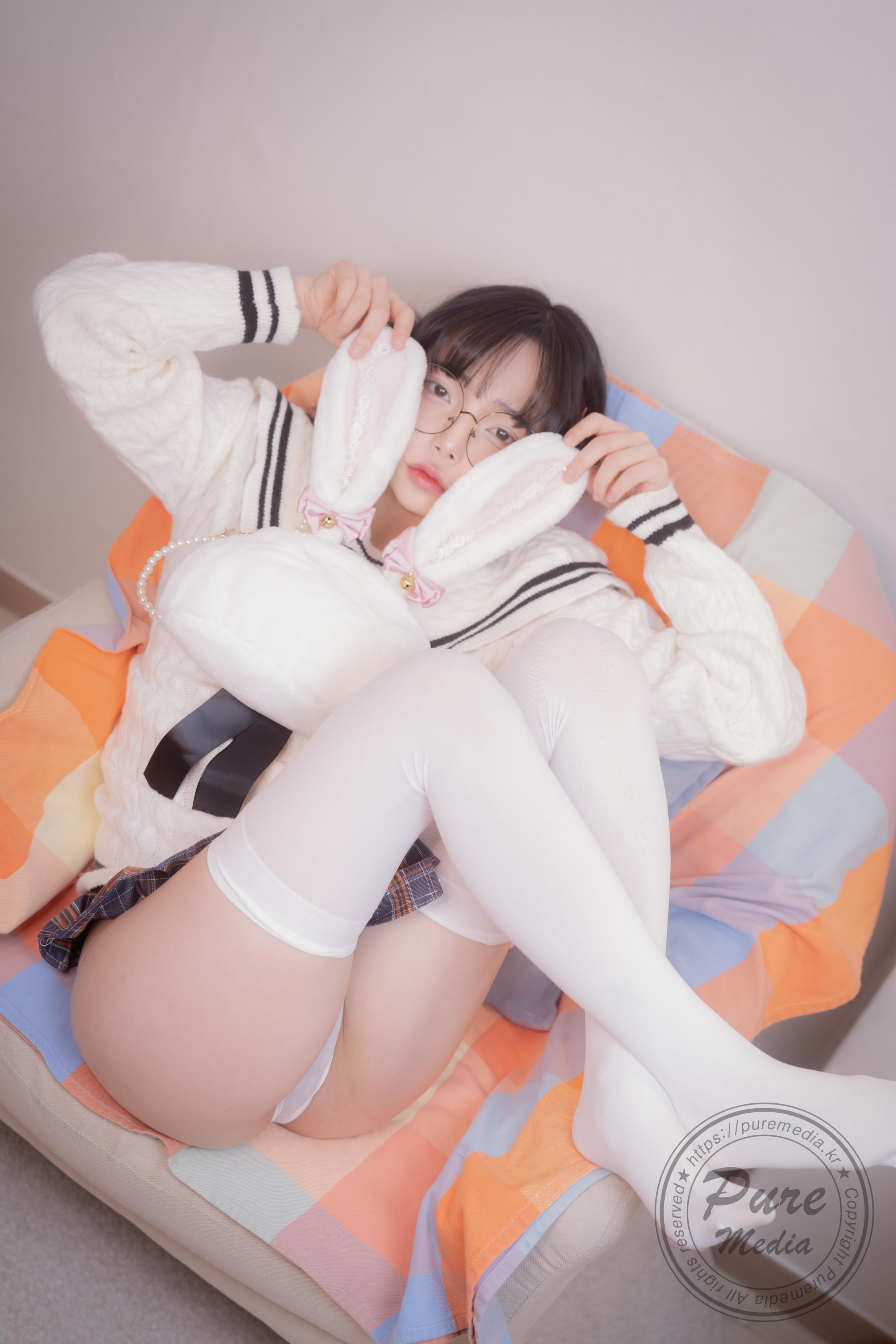 Pure Media] Vol.276 Jelly (젤리) - 女孩被困在屋頂房間 138P