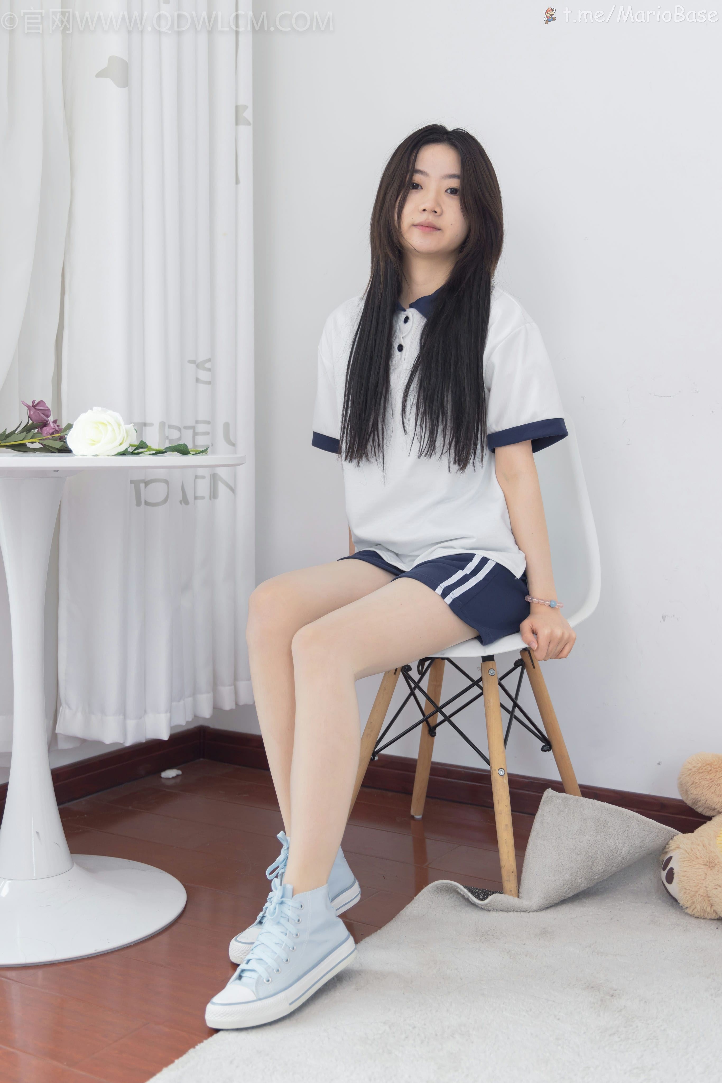 物恋传媒 NO.1437 欢欢-海的声音(盲盒4) [152P1V]