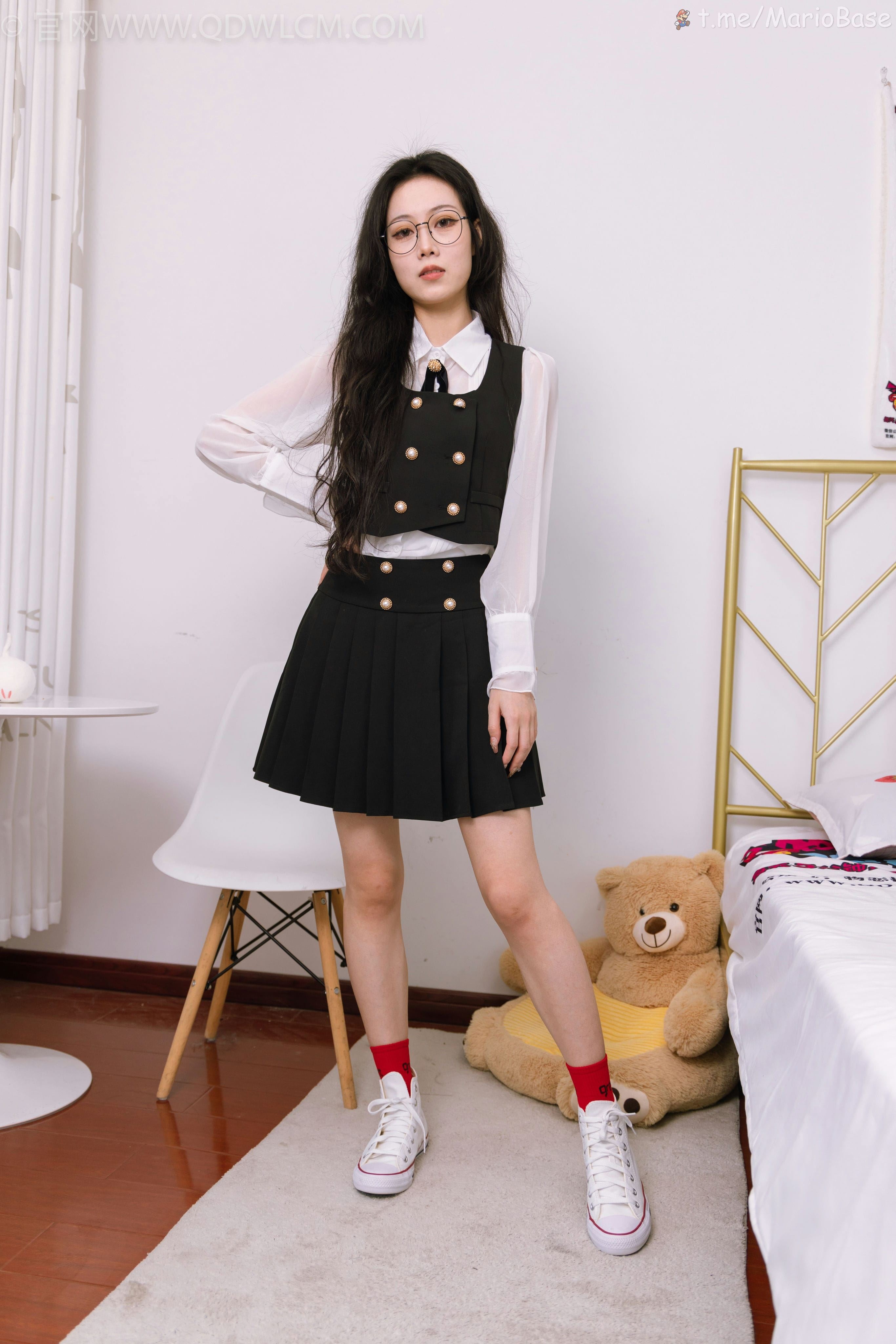 物戀傳媒 NO.1443 康康-兔年小紅襪 [159P1V