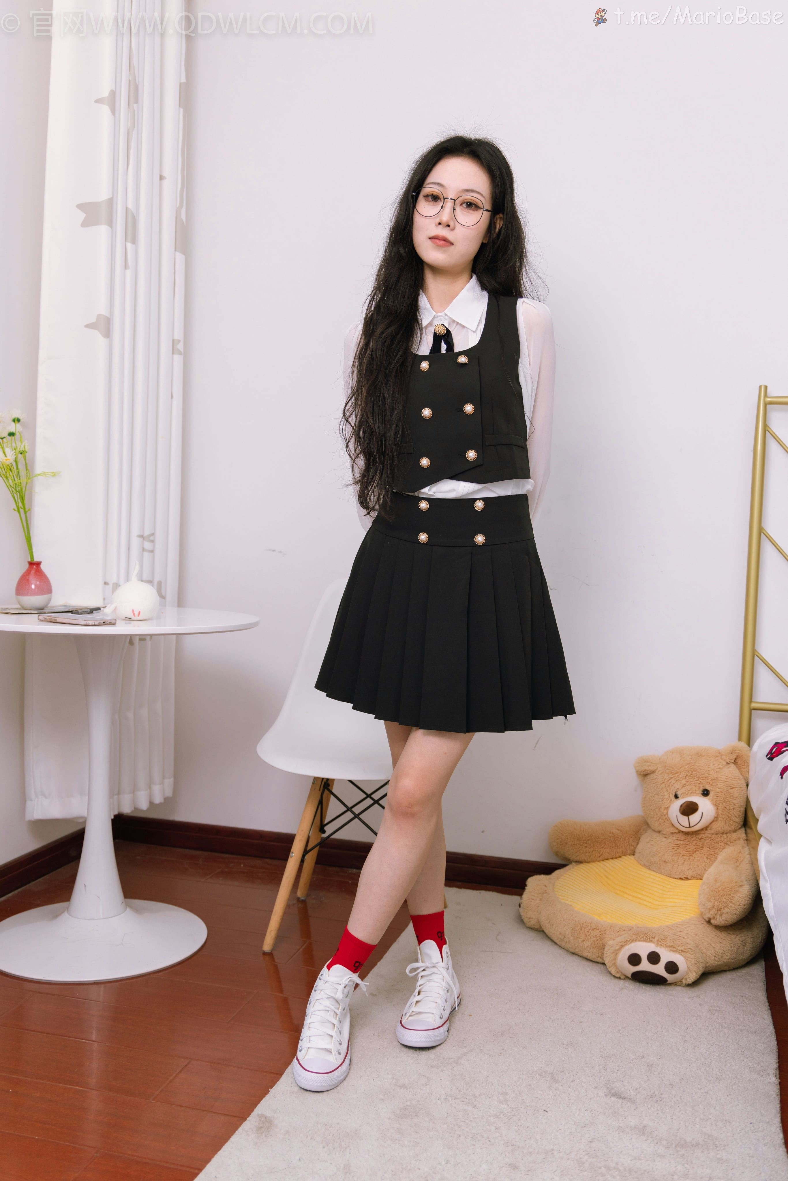 物戀傳媒 NO.1443 康康-兔年小紅襪 [159P1V