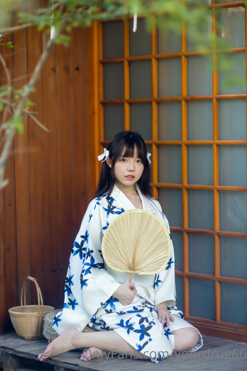 六味帝皇醬 - 夏日和服 72P