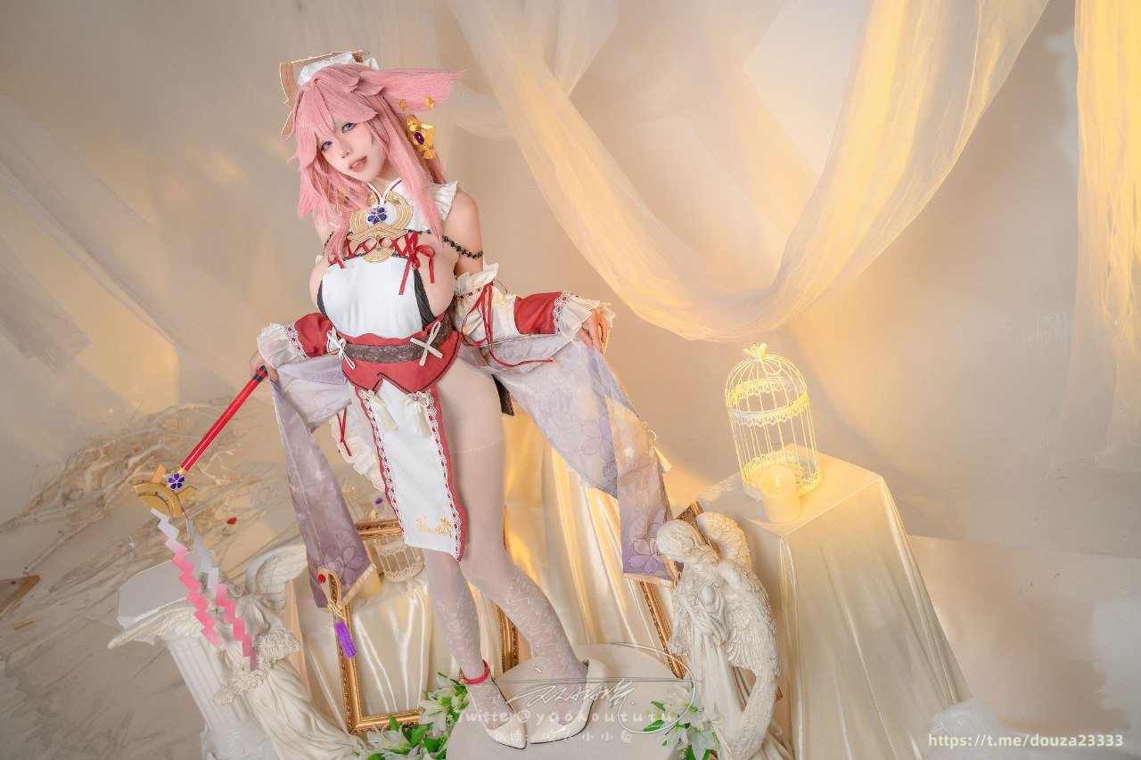 Bite a Bunny Girl ovo - Yae Miko