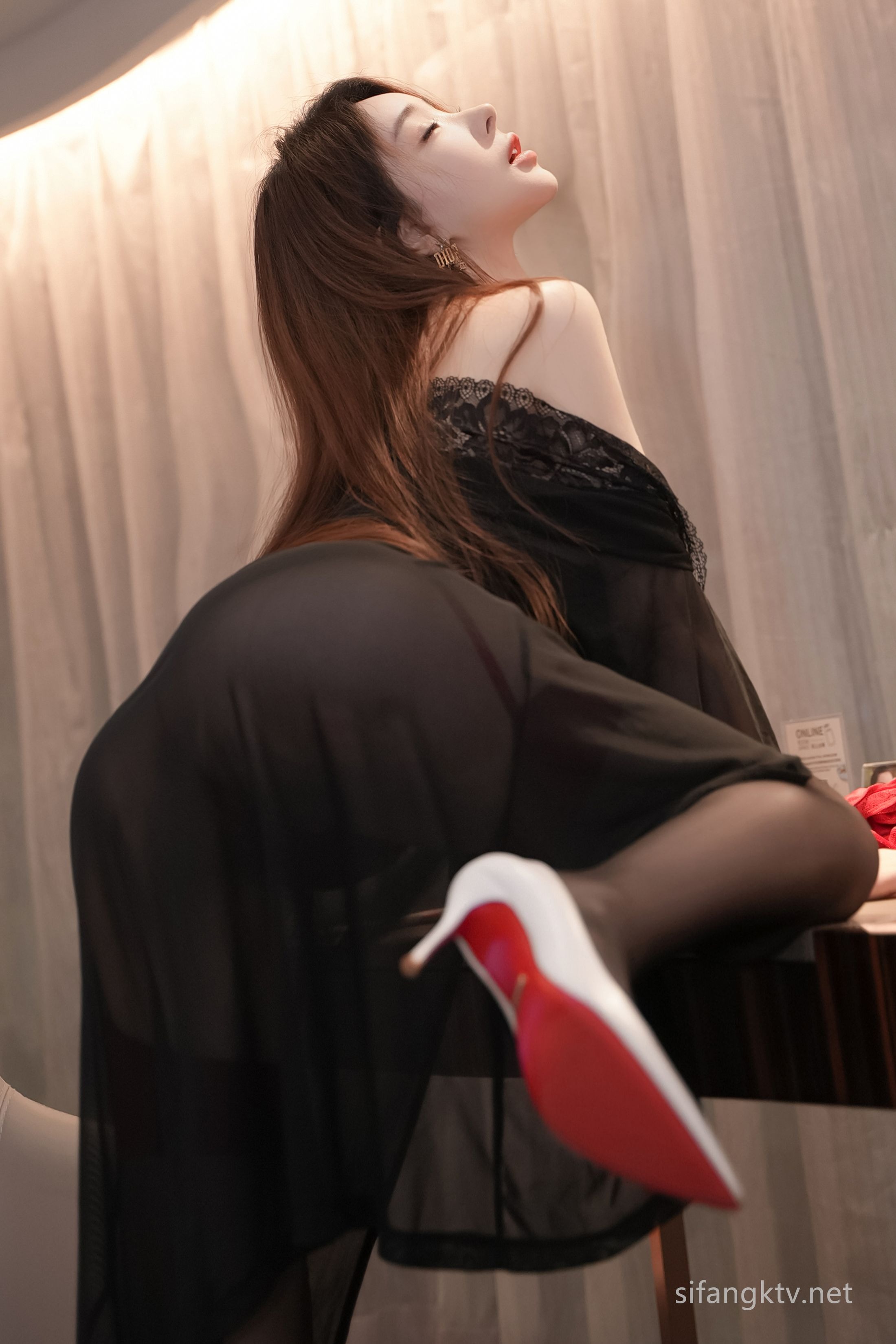 Mô hình Xiu Ren Yu Er Jiang tùy chỉnh 61P