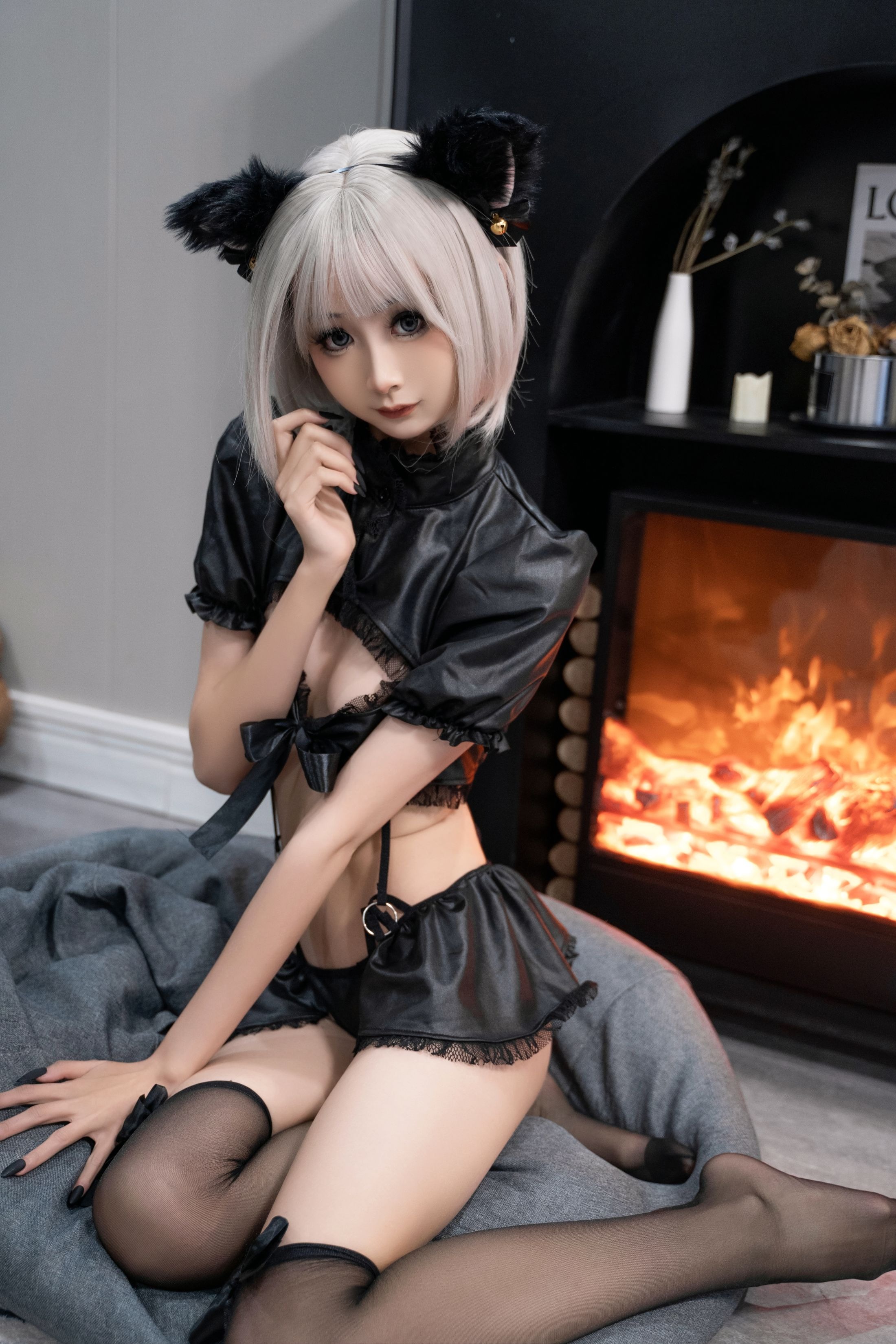 Goldfish kinngyo - The Lost Black Cat 76P