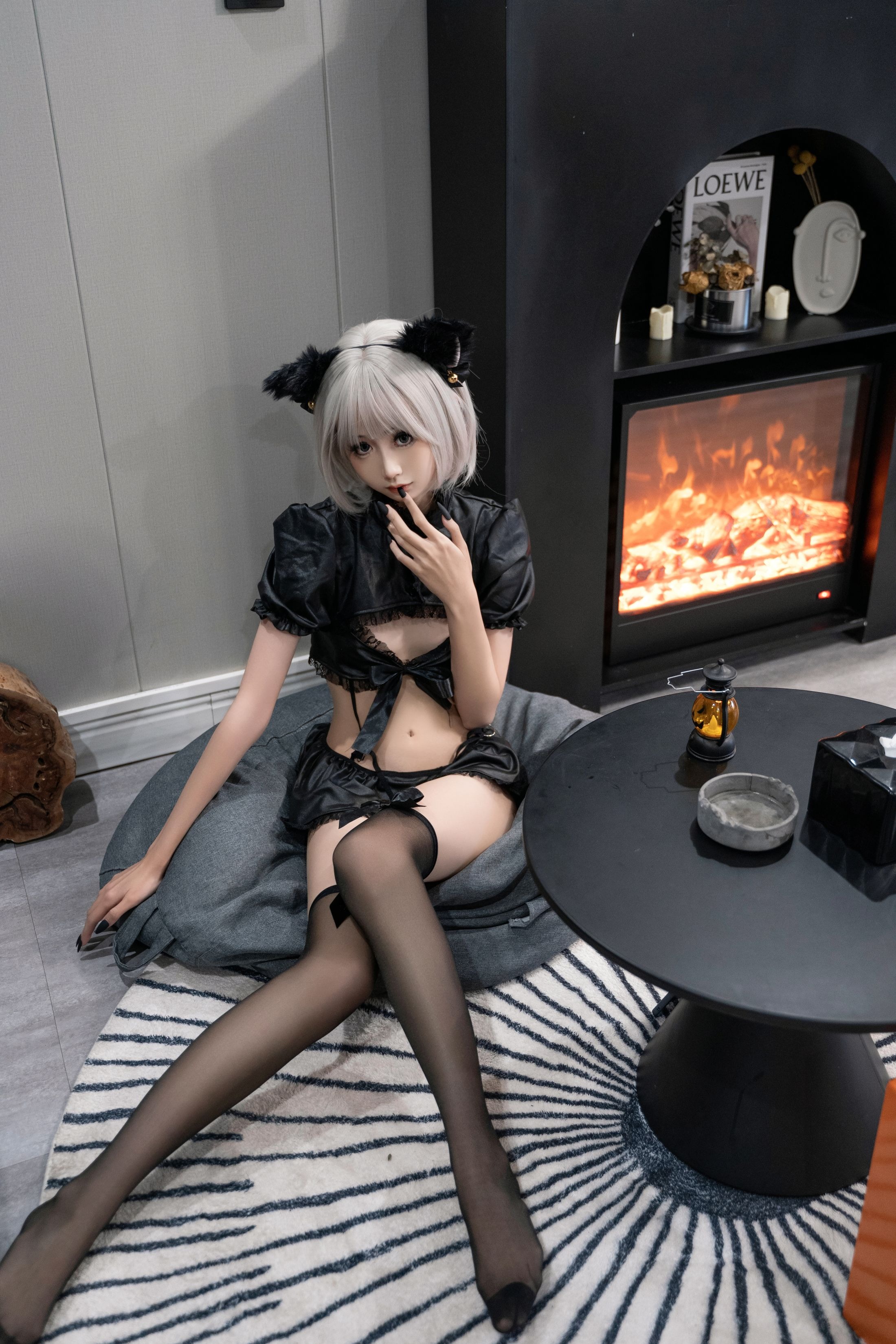 Goldfish kinngyo - The Lost Black Cat 76P