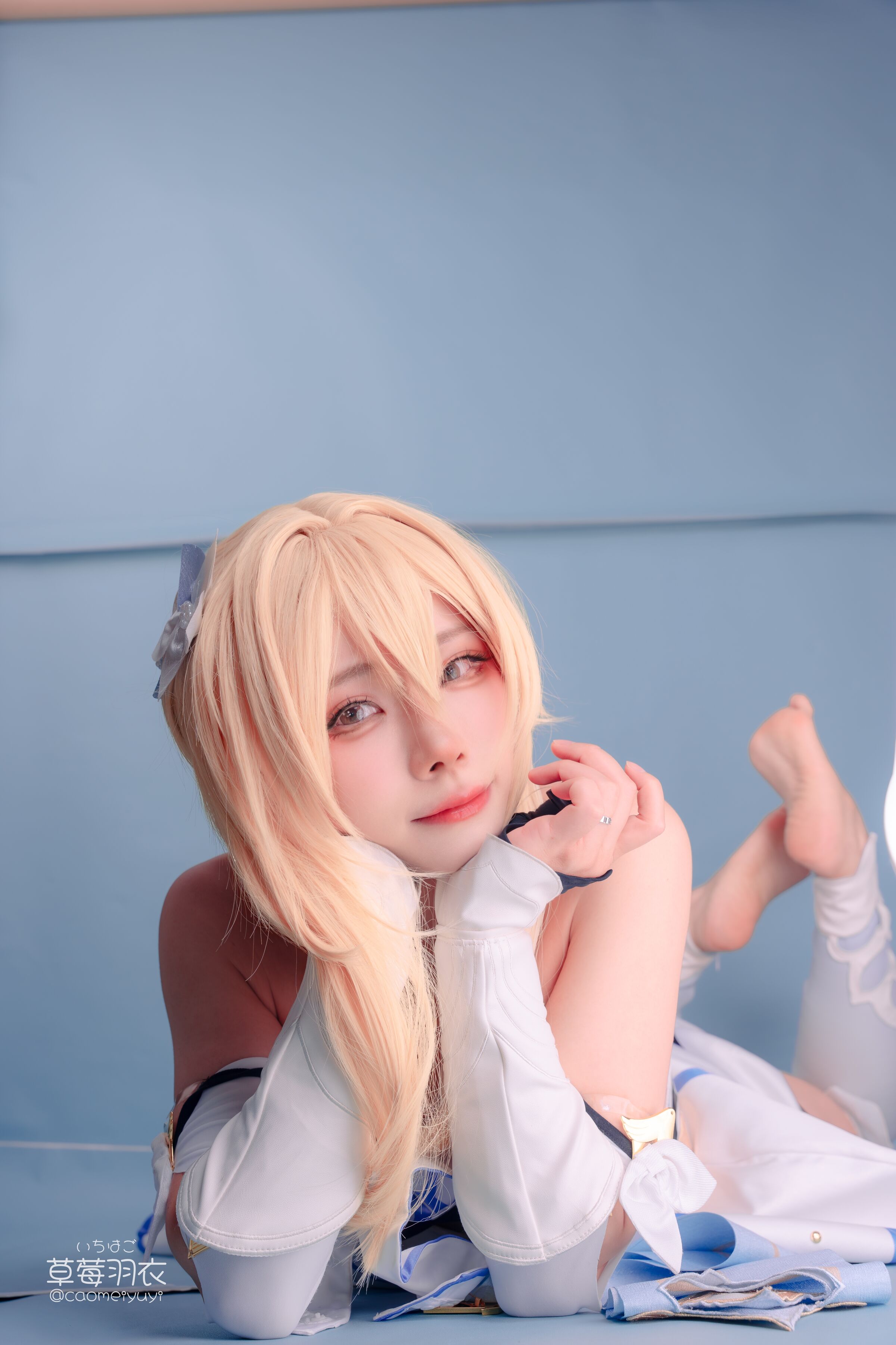 草莓羽衣旅行者调研 Cosplay 图集