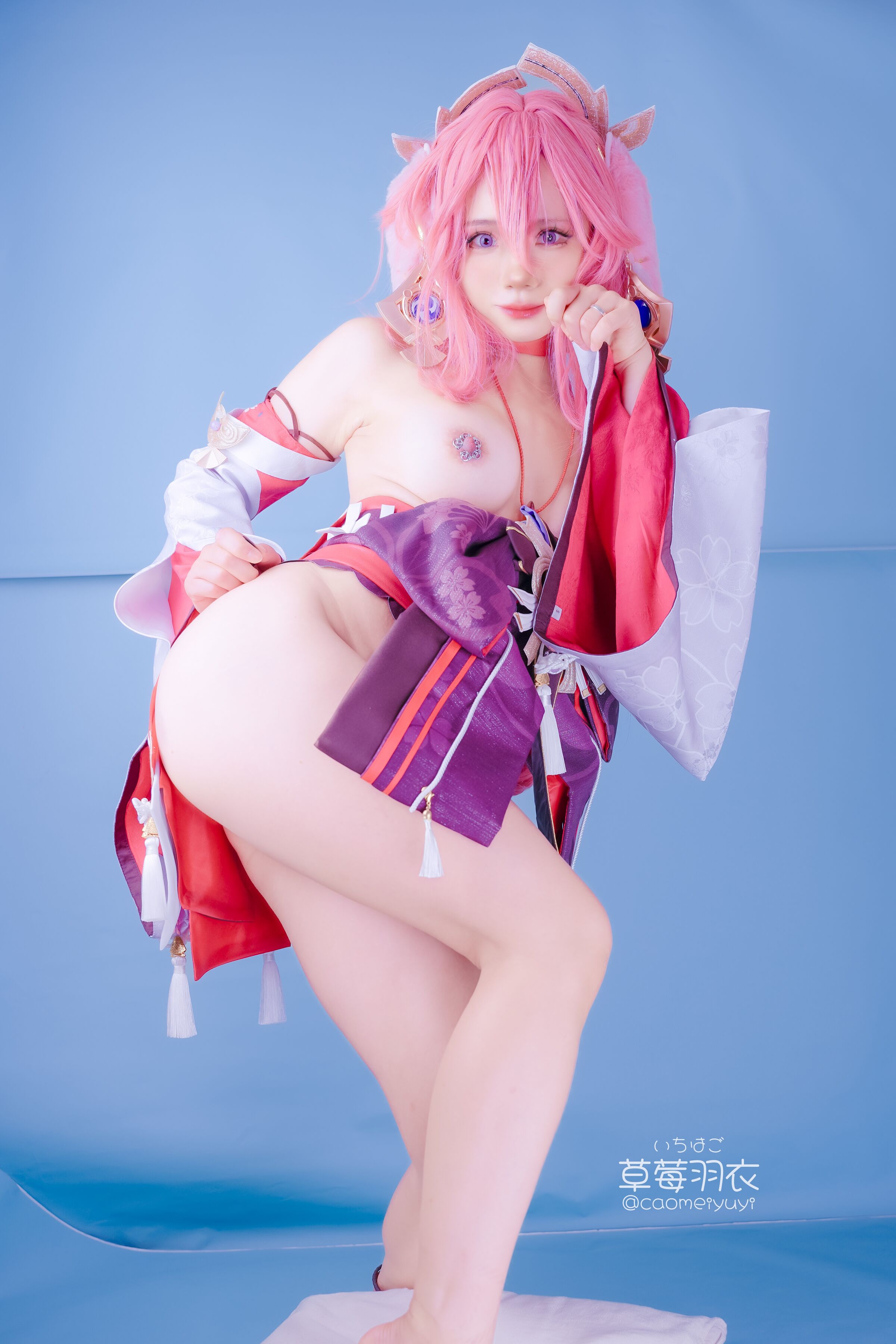 Strawberry Feather Robe] Fox-Colored Spinning Top Recitation Banquet