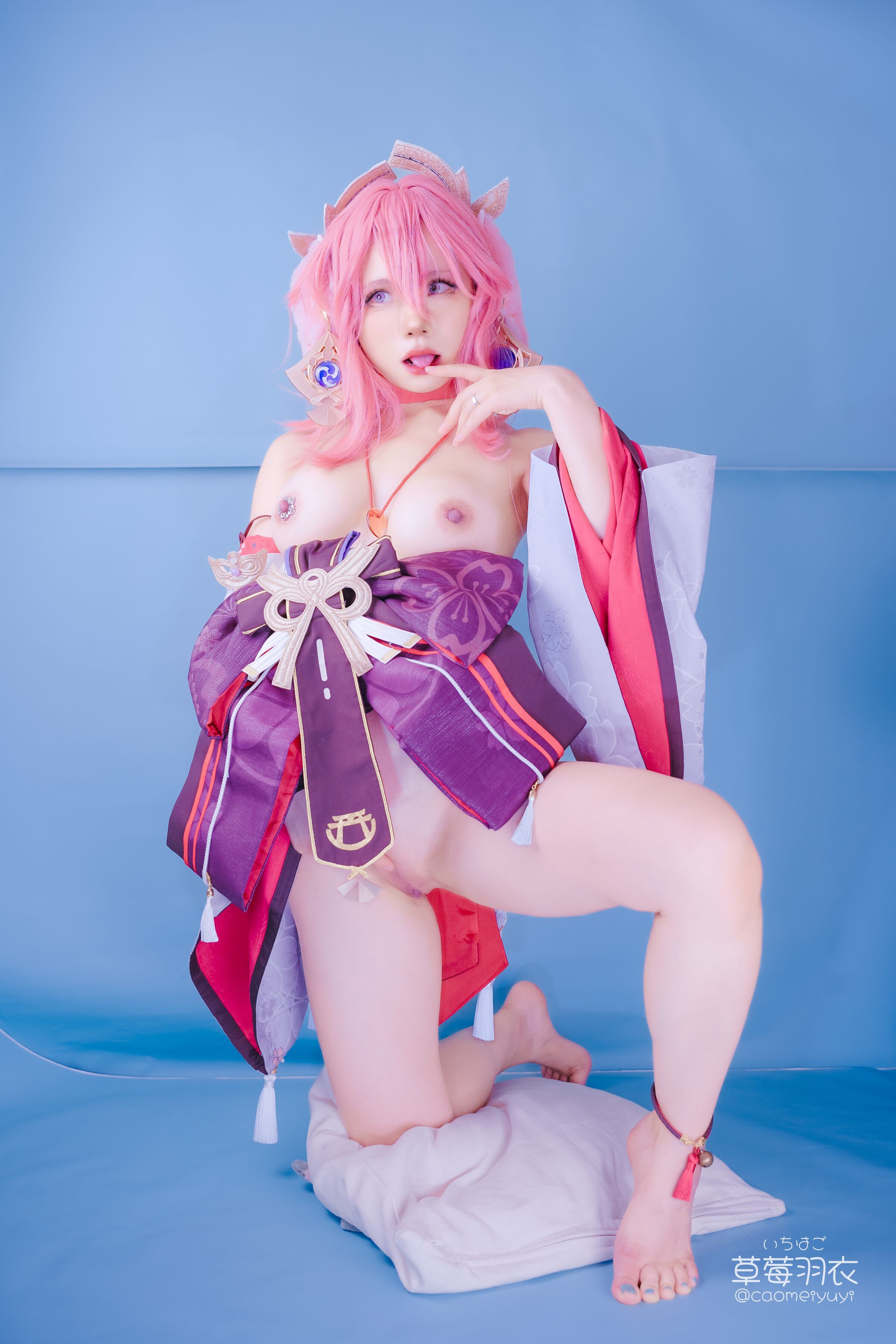 Strawberry Feather Robe] Fox-Colored Spinning Top Recitation Banquet