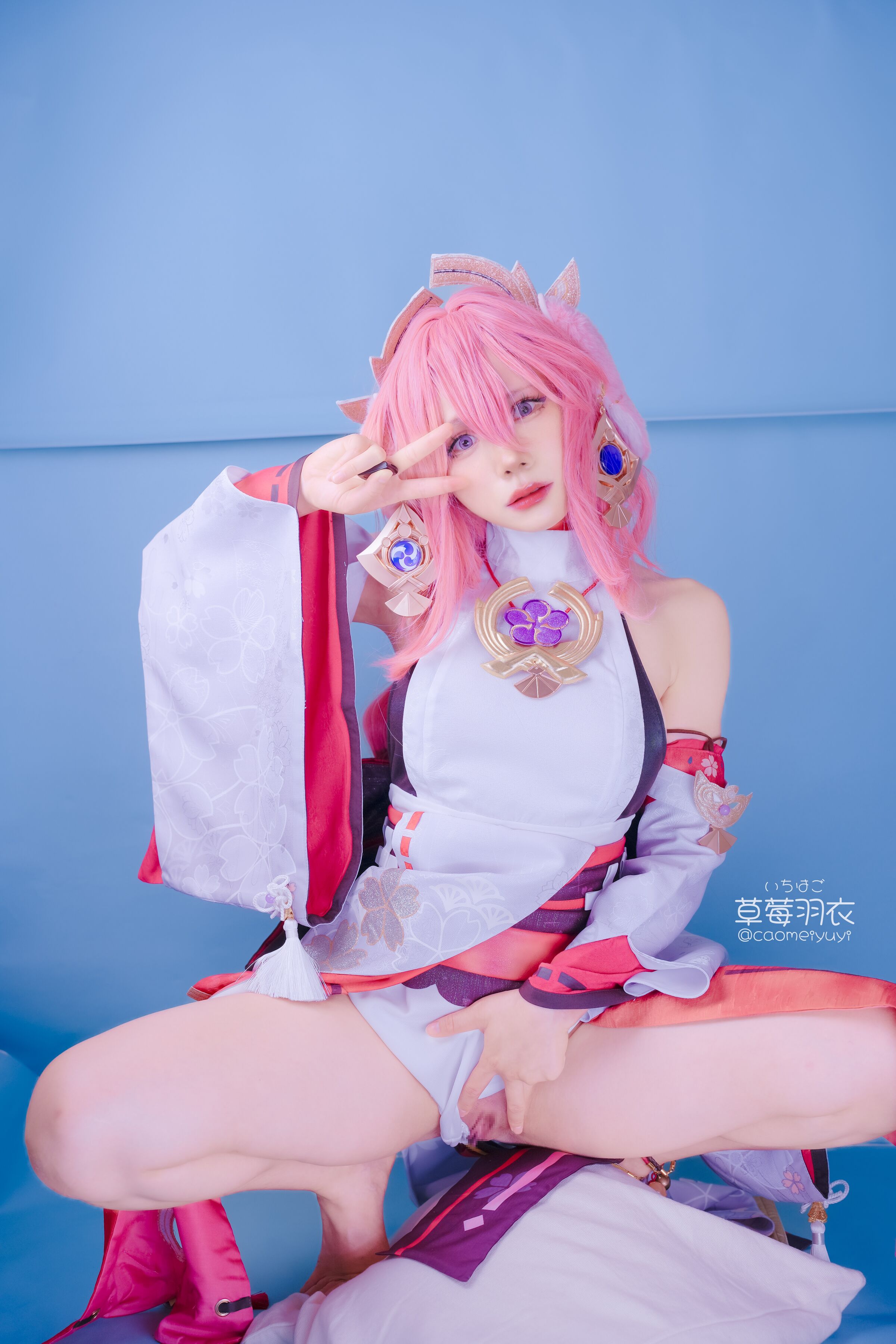 Strawberry Feather Robe] Fox-Colored Spinning Top Recitation Banquet