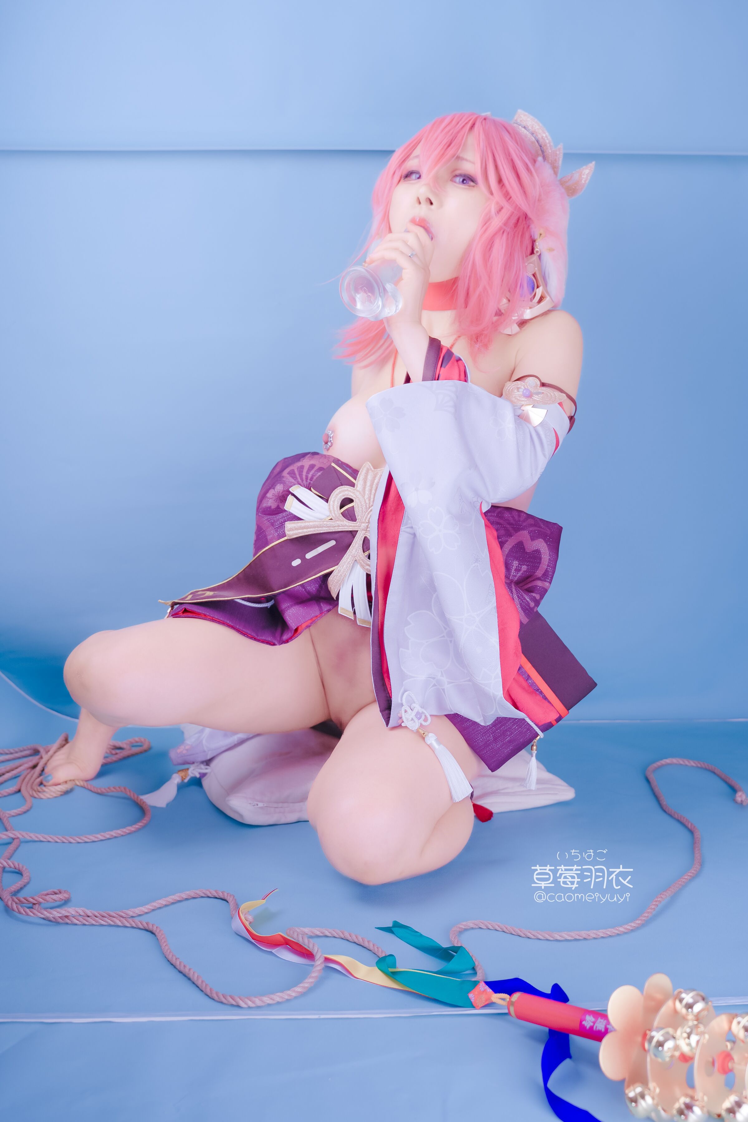 Strawberry Feather Robe] Fox-Colored Spinning Top Recitation Banquet