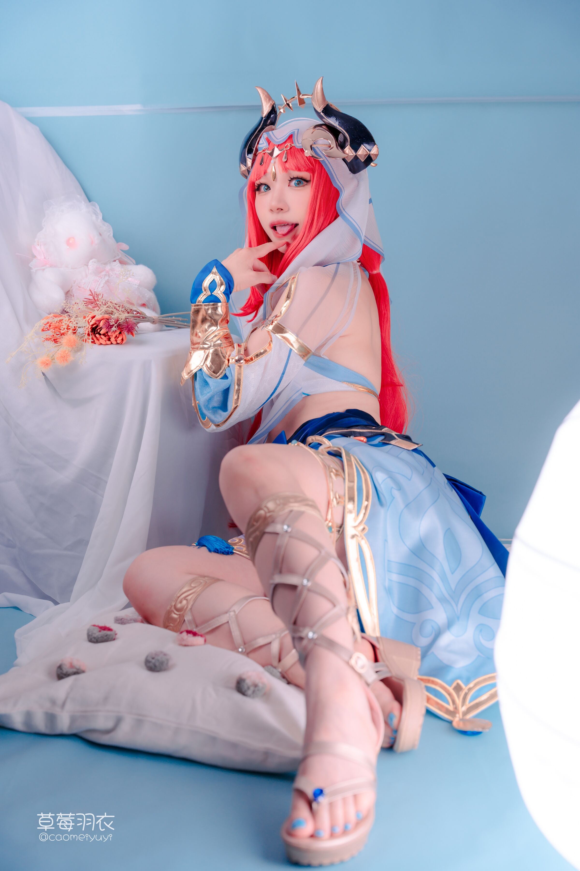 Strawberry Feather Garment] A Dance of Prayer Dedicated to the Flower God