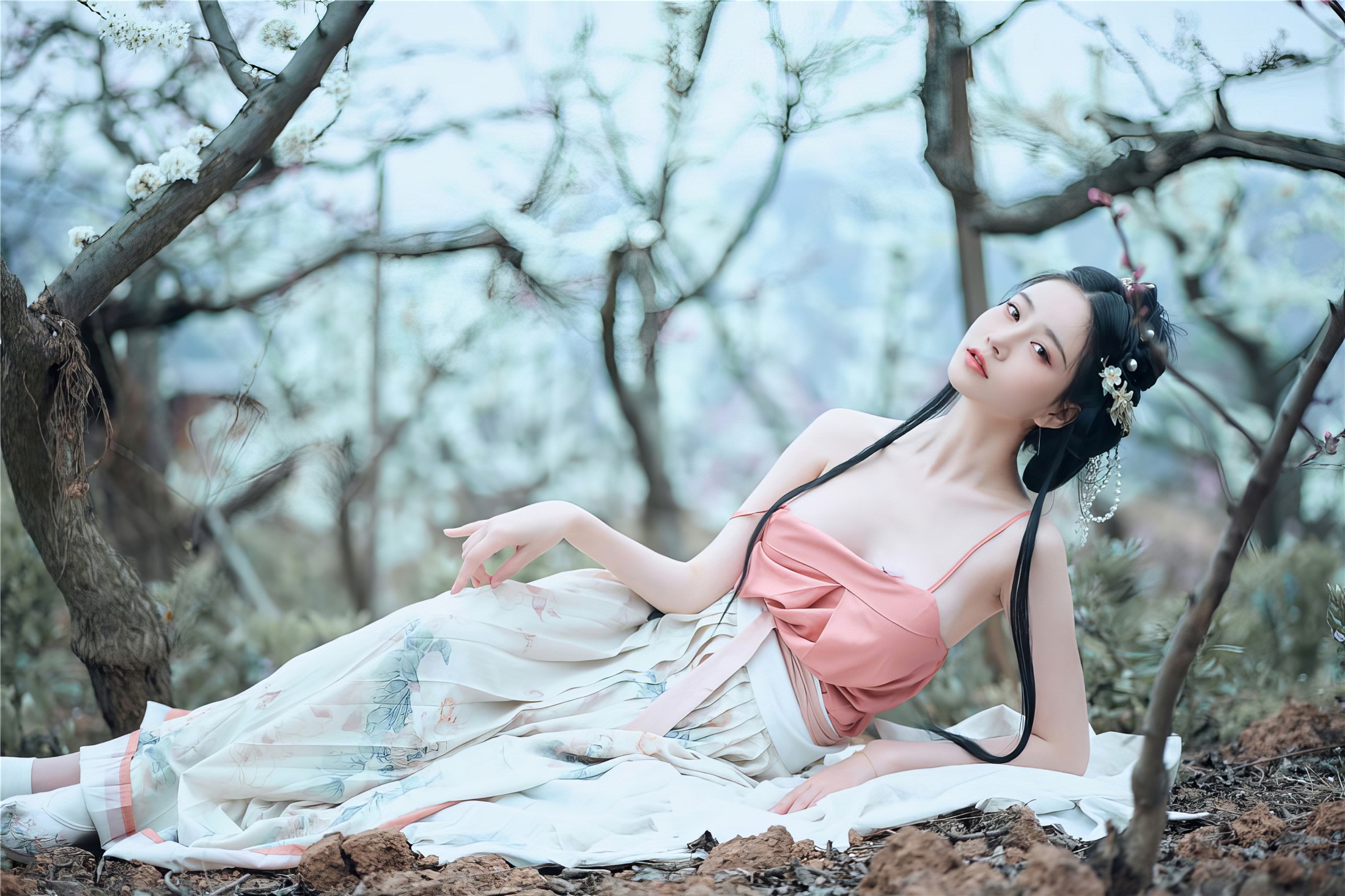 Niên Niên - Tam Nguyệt Rung 51P