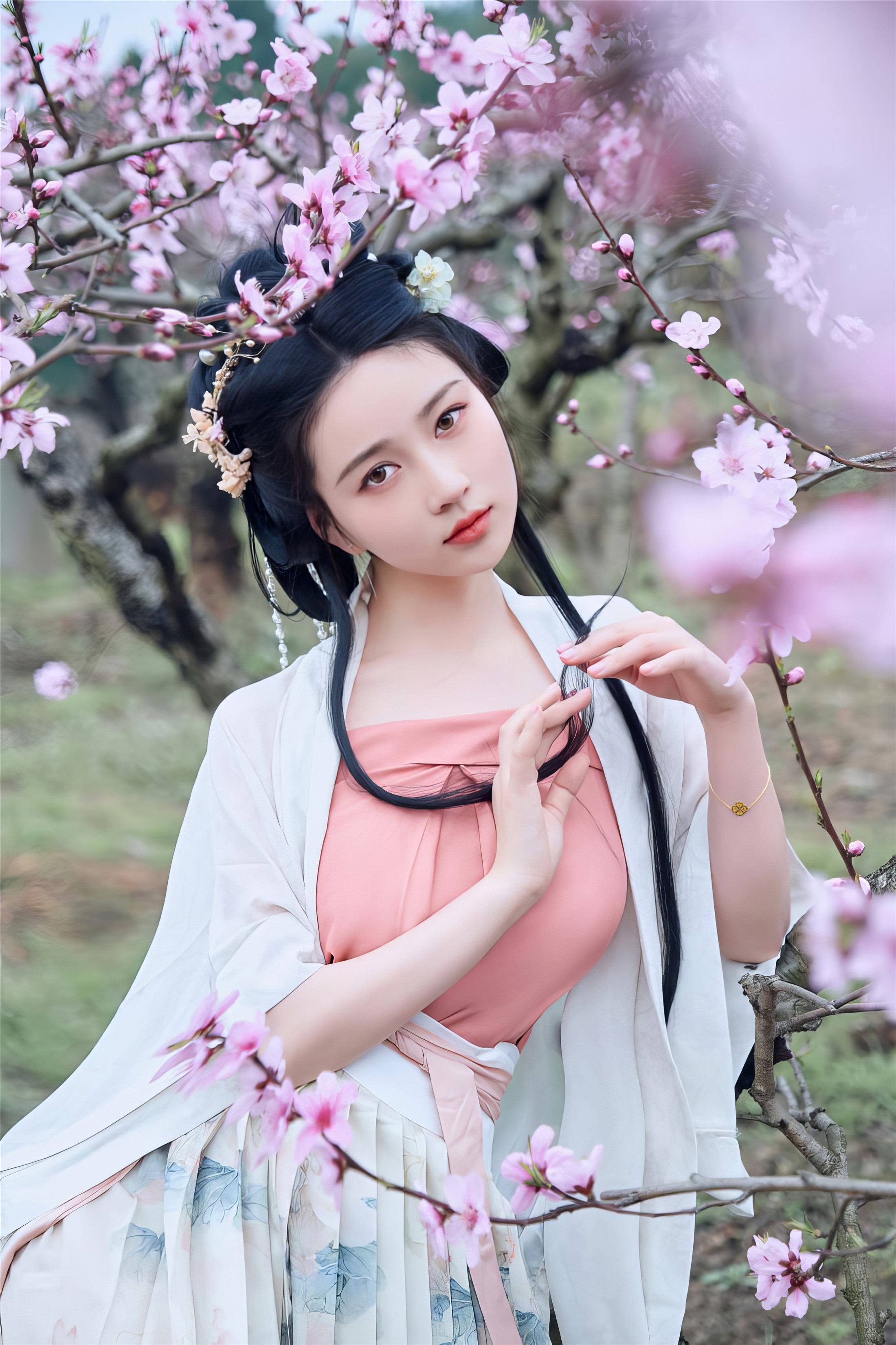Niên Niên - Tam Nguyệt Rung 51P