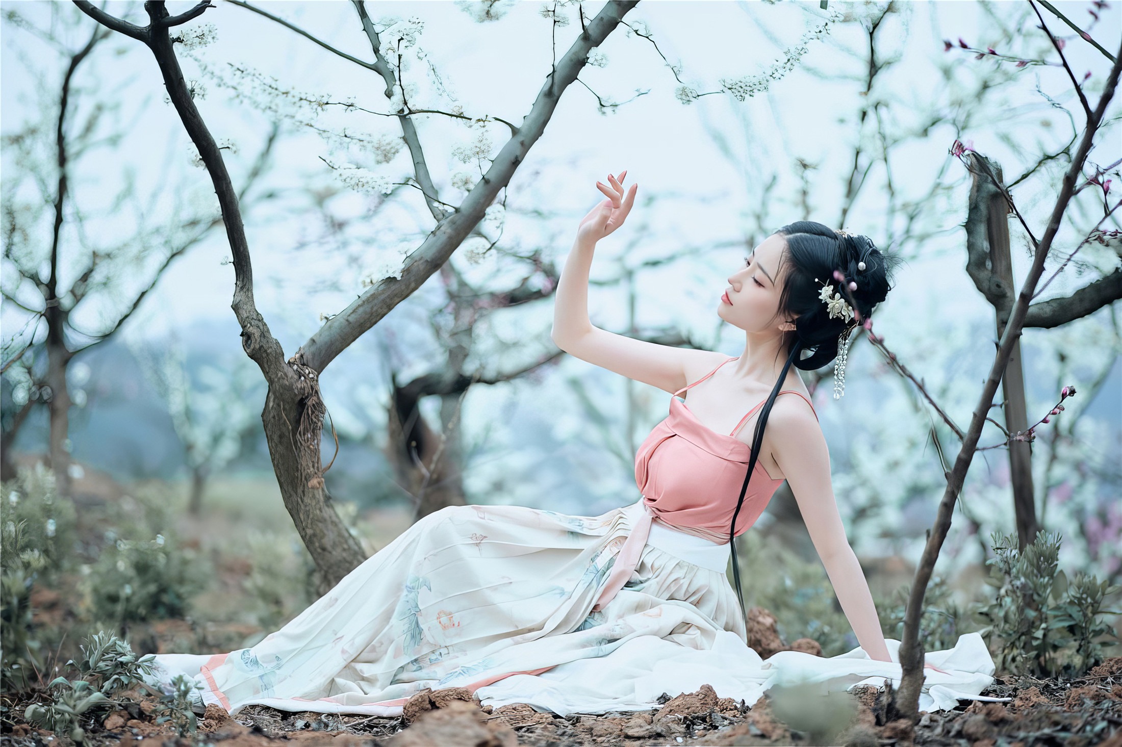 Niên Niên - Tam Nguyệt Rung 51P