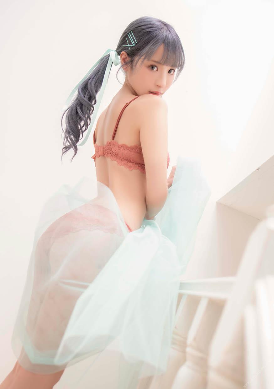 Đếm cừu [Ngủ] Momoi Kana 68P