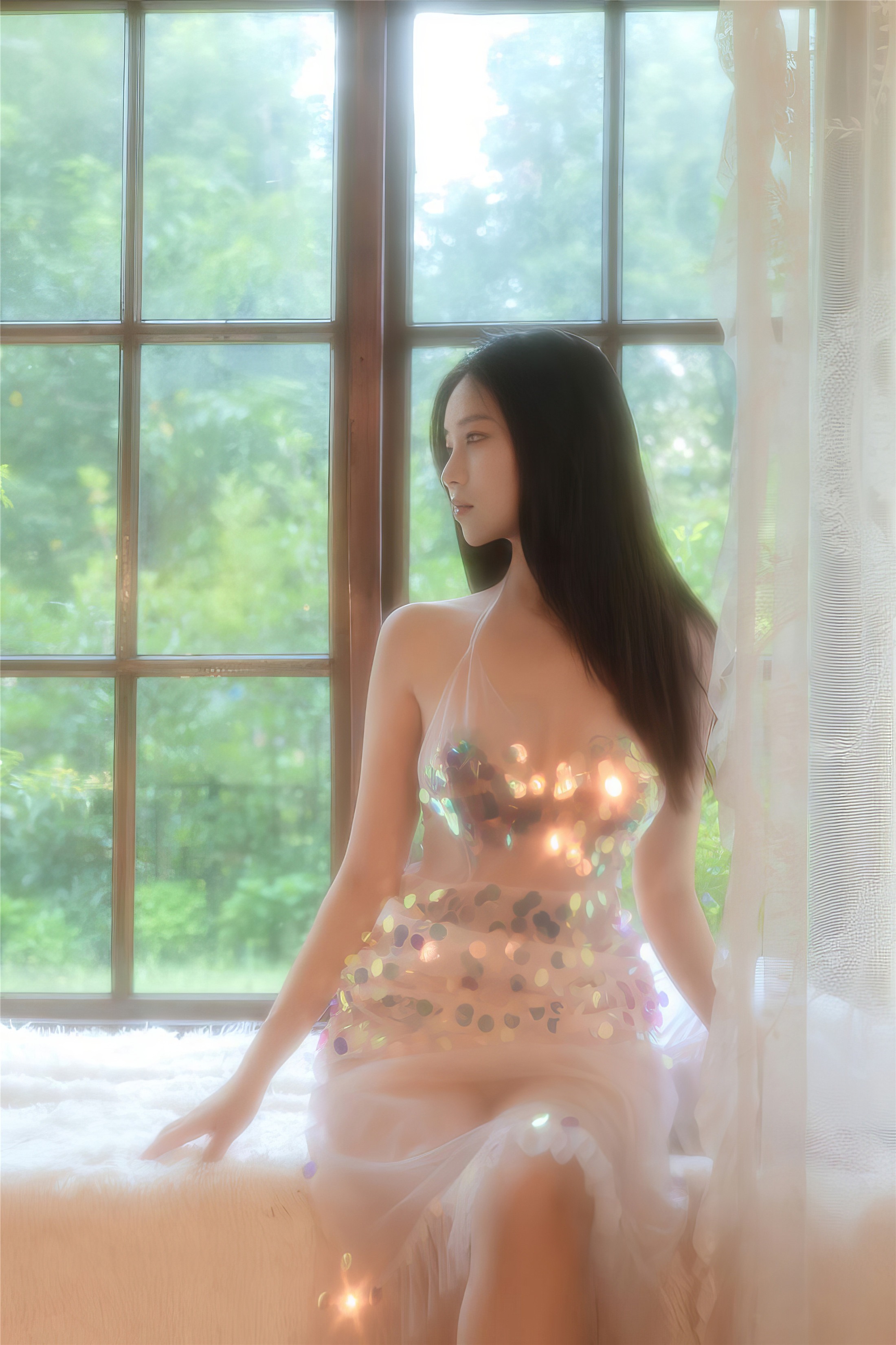年年 - 亮片透明礼服 57P