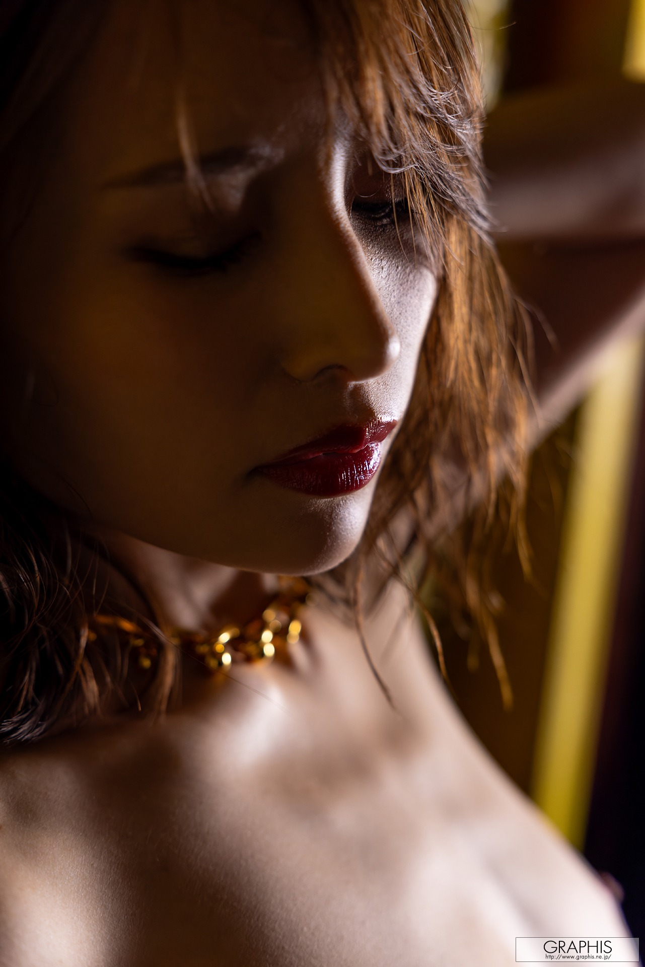 Graphis] Gals - Mayuki Ito - Đầy sức quyến rũ! 141P