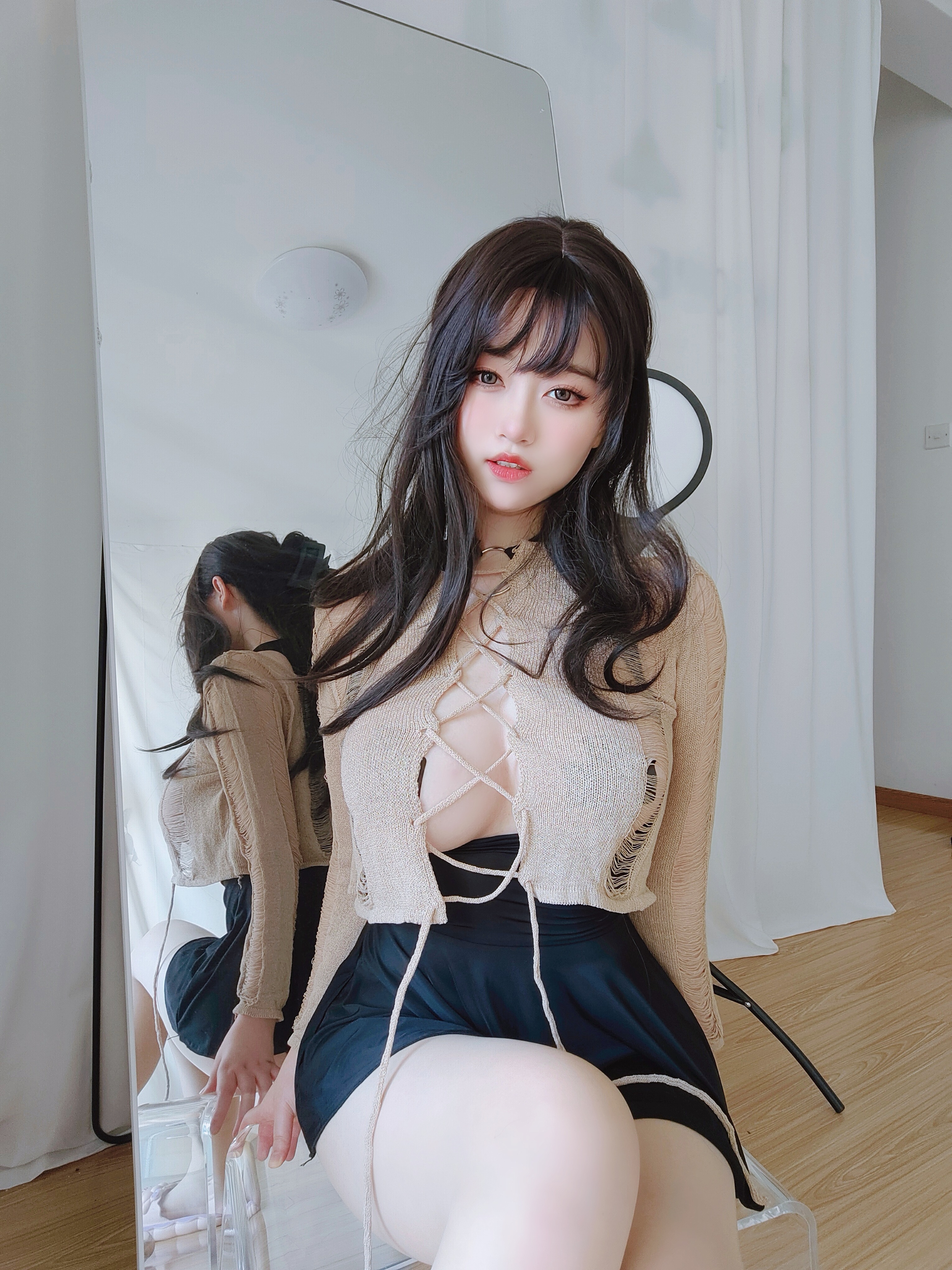 Female Lead K's Early Autumn Outfits