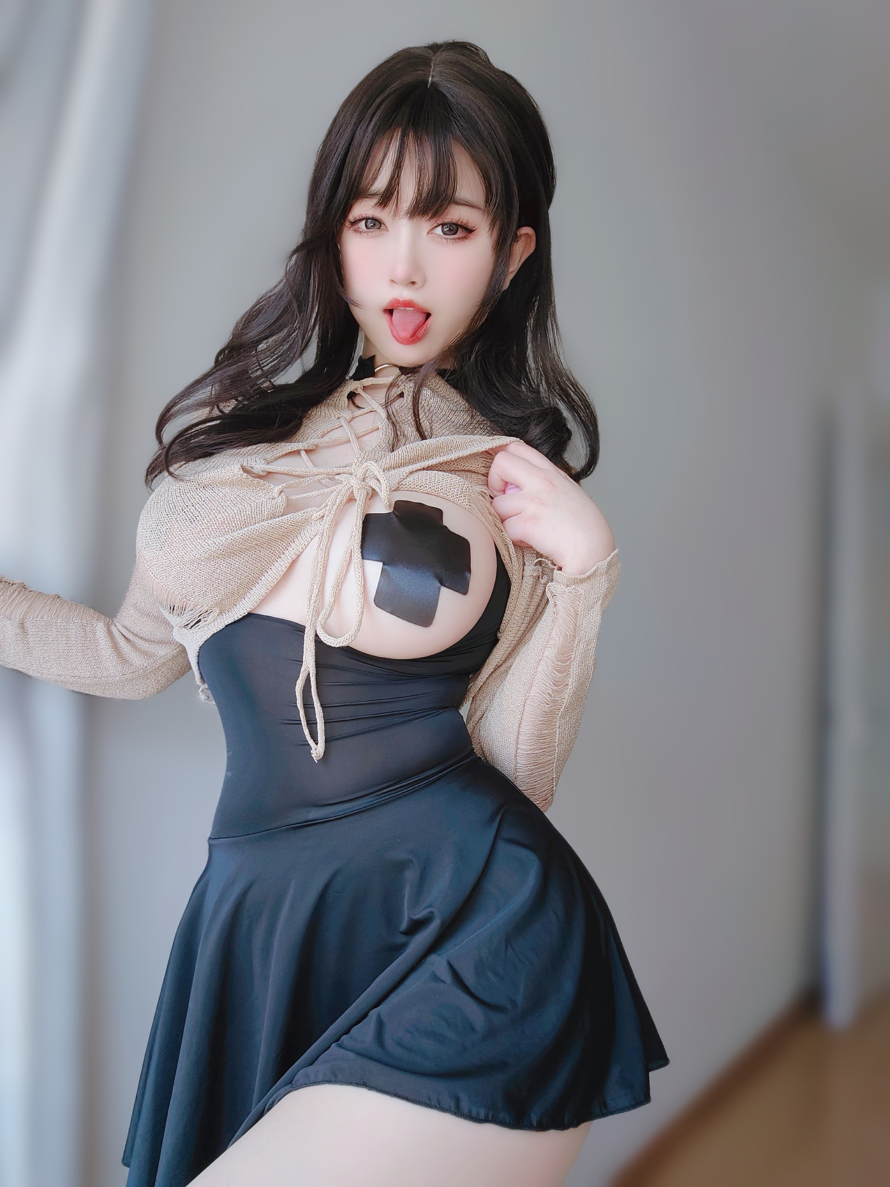Nữ chính K - Trang phục đầu thu
