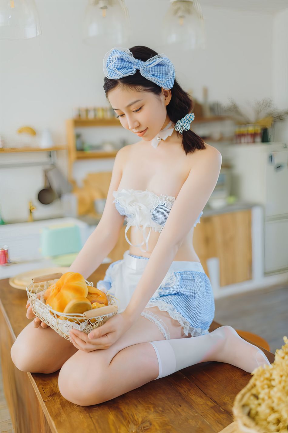 年年 廚娘