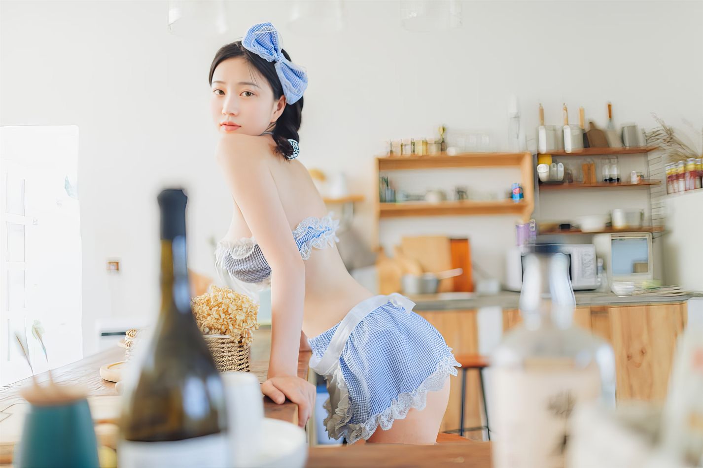 Niên Niên Chu Nương