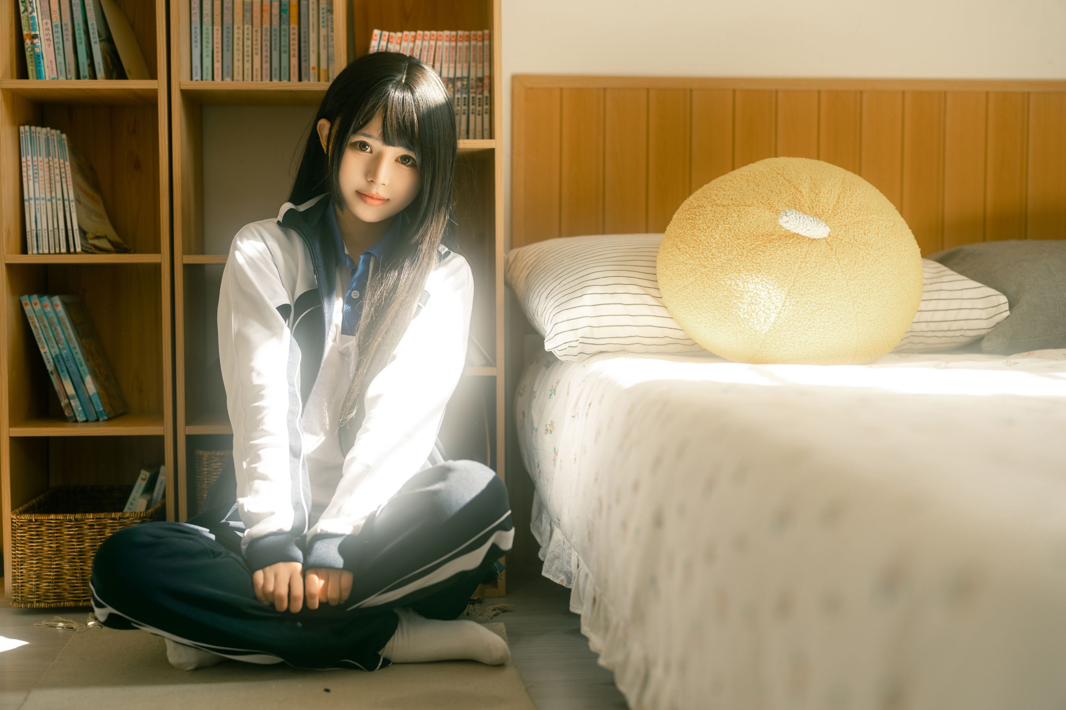 ルアゲンゲン 在宅少女 [40P-529MB