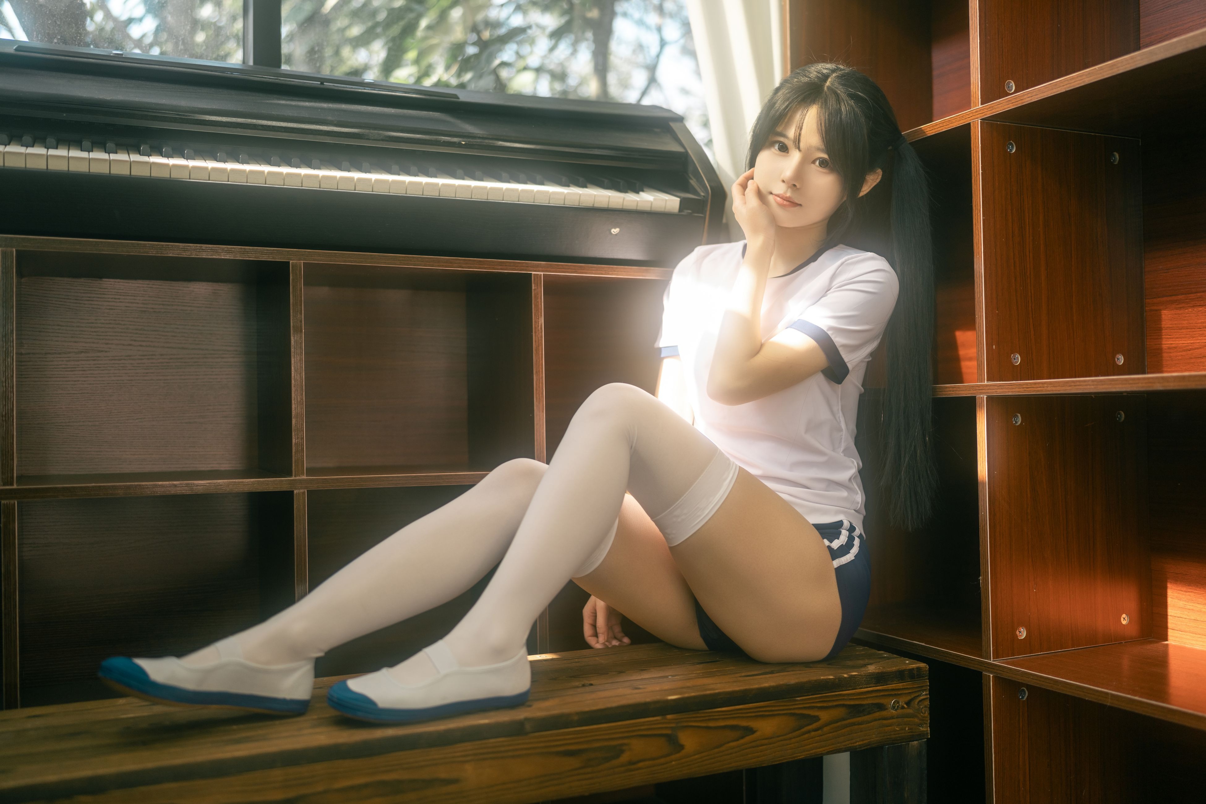 รูอา หร่วนหร่วน ห้องเปลี่ยนเสื้อผ้าฤดูใบไม้ผลิ - ชุดยิมนาสติก [47P-469MB