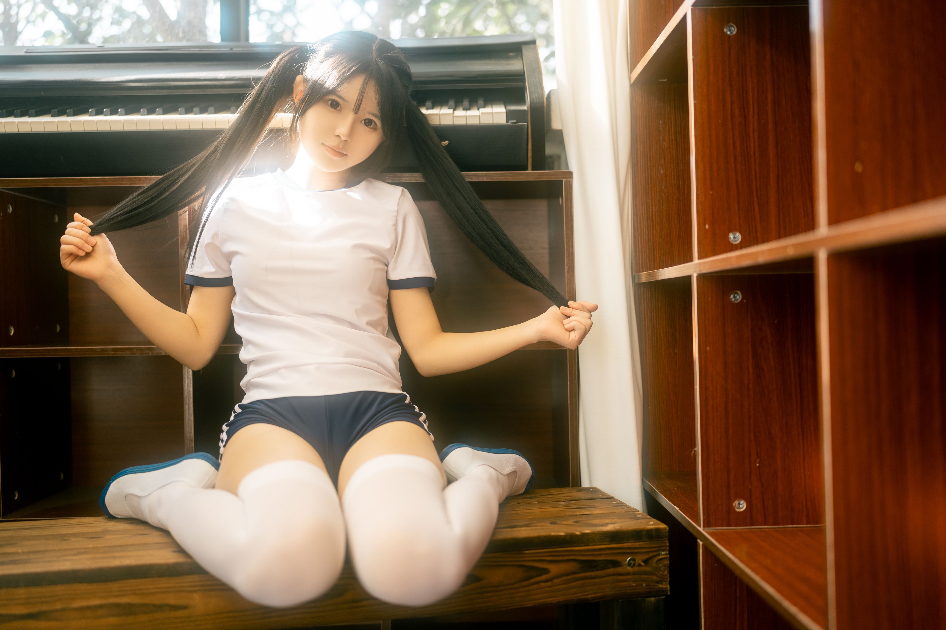 รูอา หร่วนหร่วน ห้องเปลี่ยนเสื้อผ้าฤดูใบไม้ผลิ - ชุดยิมนาสติก [47P-469MB