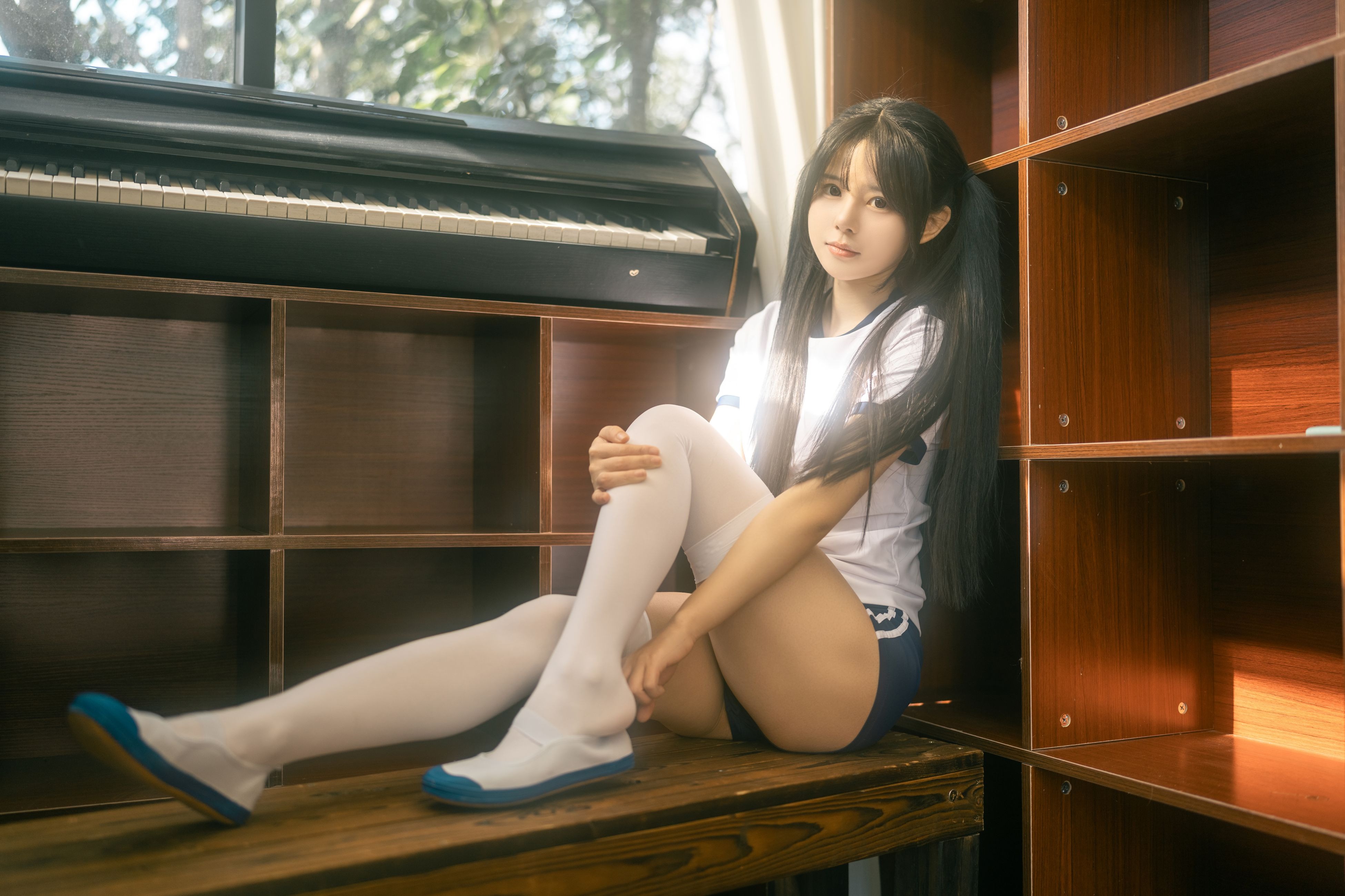 รูอา หร่วนหร่วน ห้องเปลี่ยนเสื้อผ้าฤดูใบไม้ผลิ - ชุดยิมนาสติก [47P-469MB