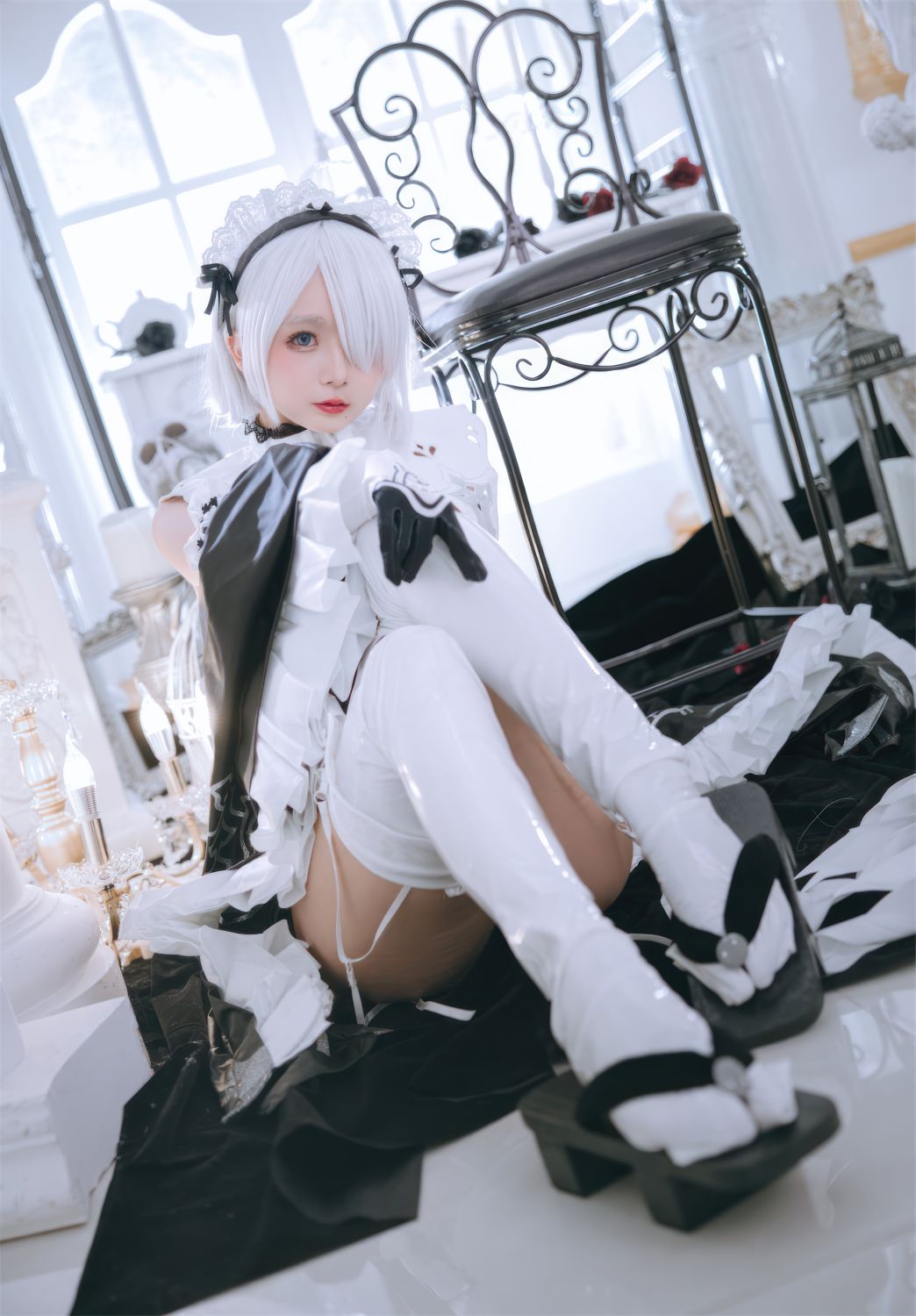 Rina Jiao - 2B Nữ hầu ngực lớn