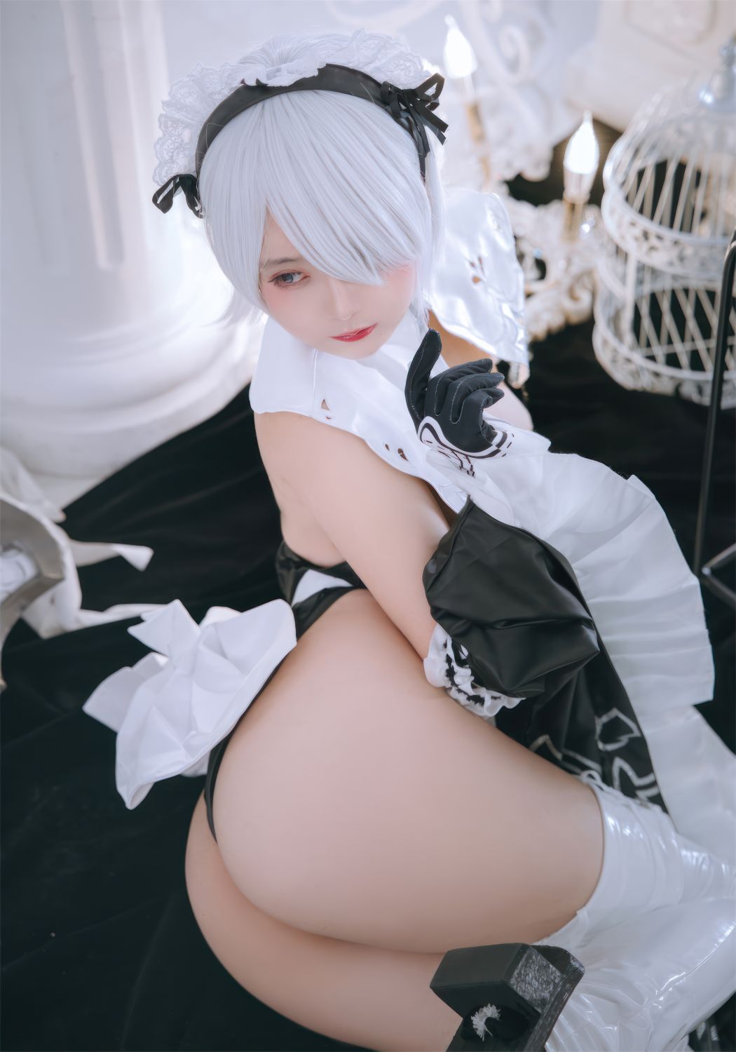 Rina Jiao - 2B Nữ hầu ngực lớn