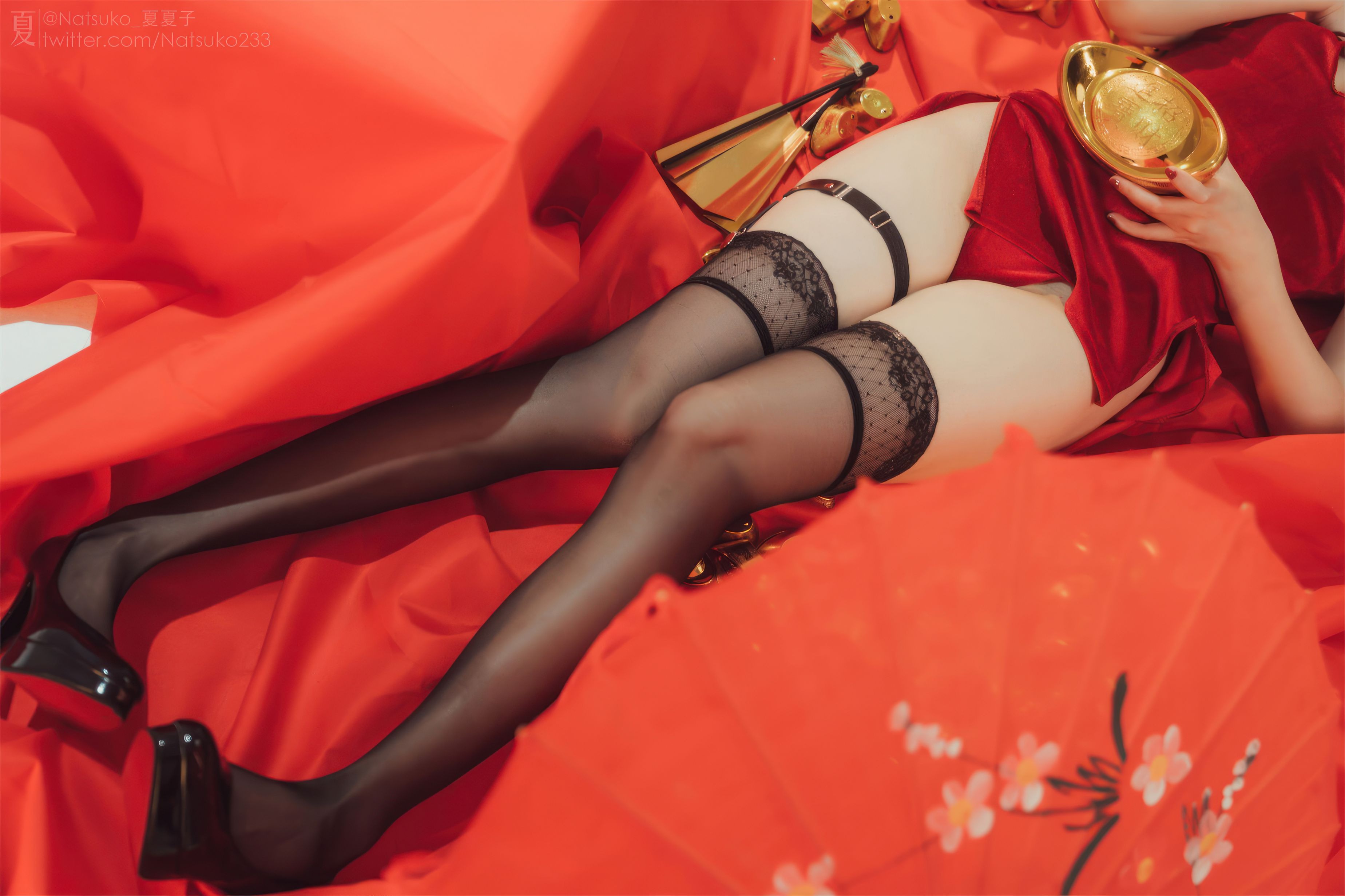 Natsuko Xia Xia Zi Xia Ji Qian Zhuang 48P1V