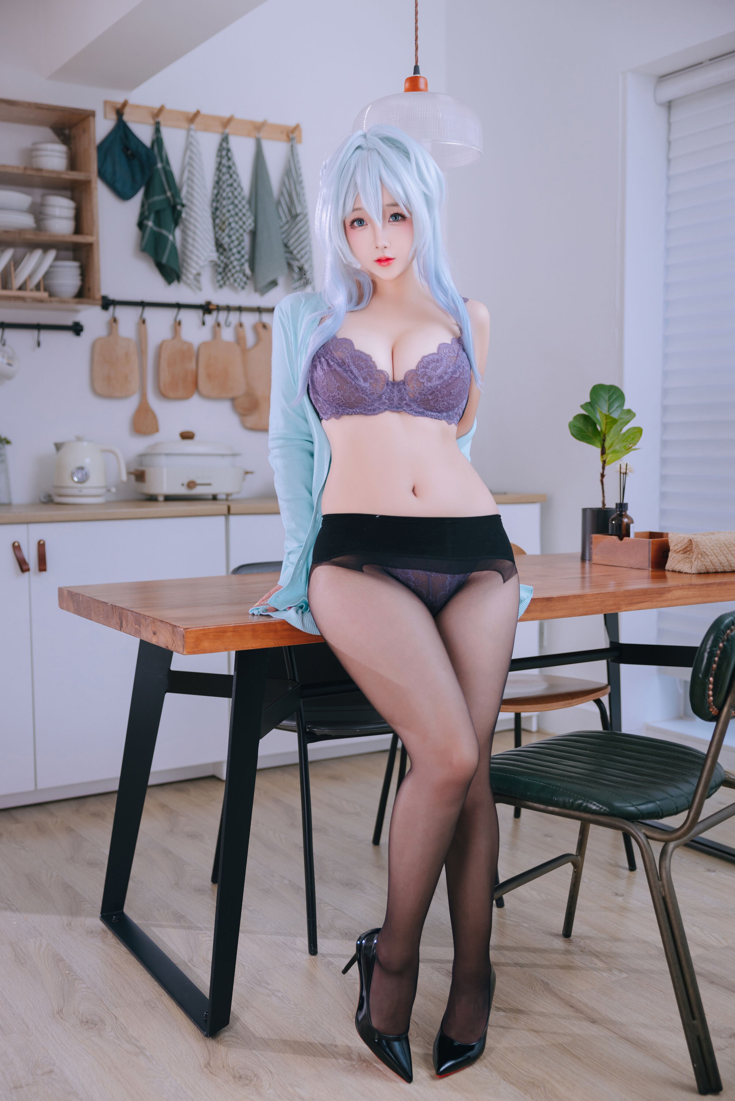 Ri Nai Jiao Widow Snow Woman | Cosplay Gallery