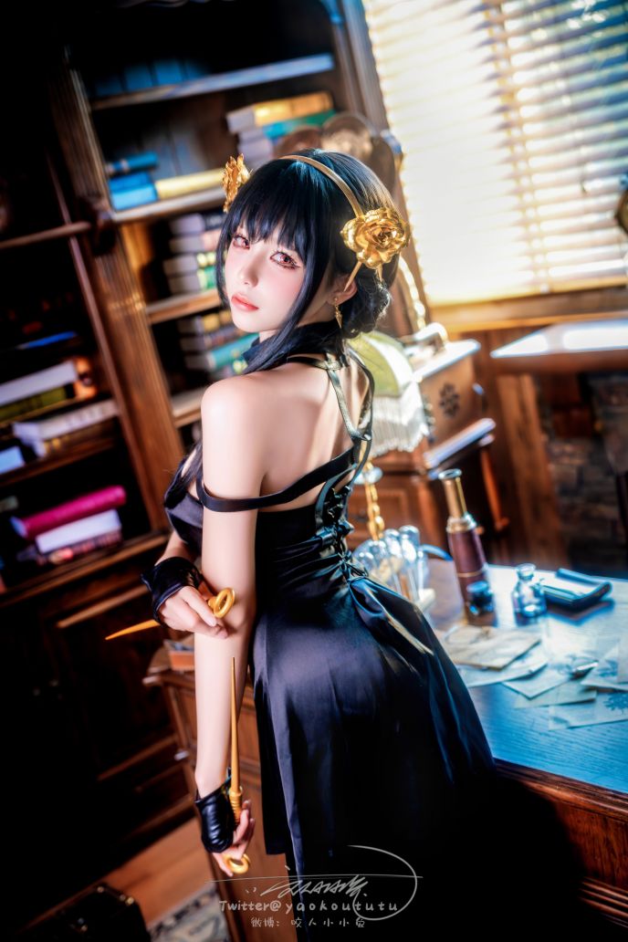 咬人小小兔(咬一口兔娘) - 3月作品 約爾太太 [80P1V-1.46G