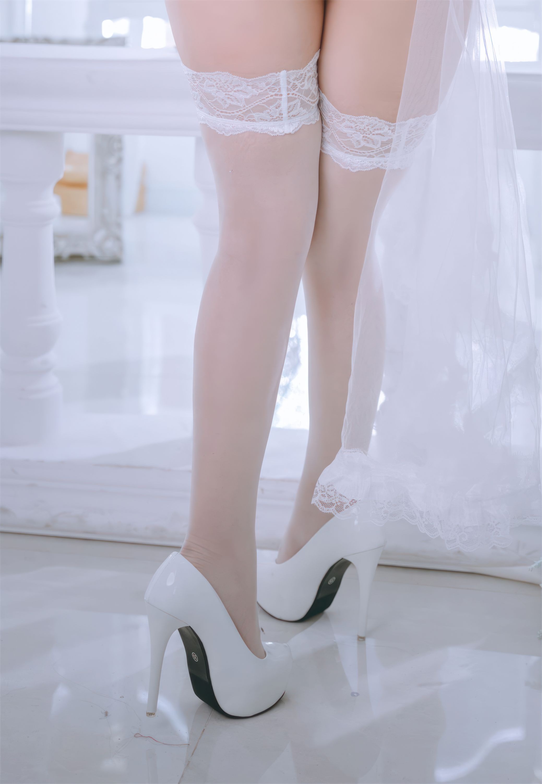 日奈嬌 白い花嫁 72P
