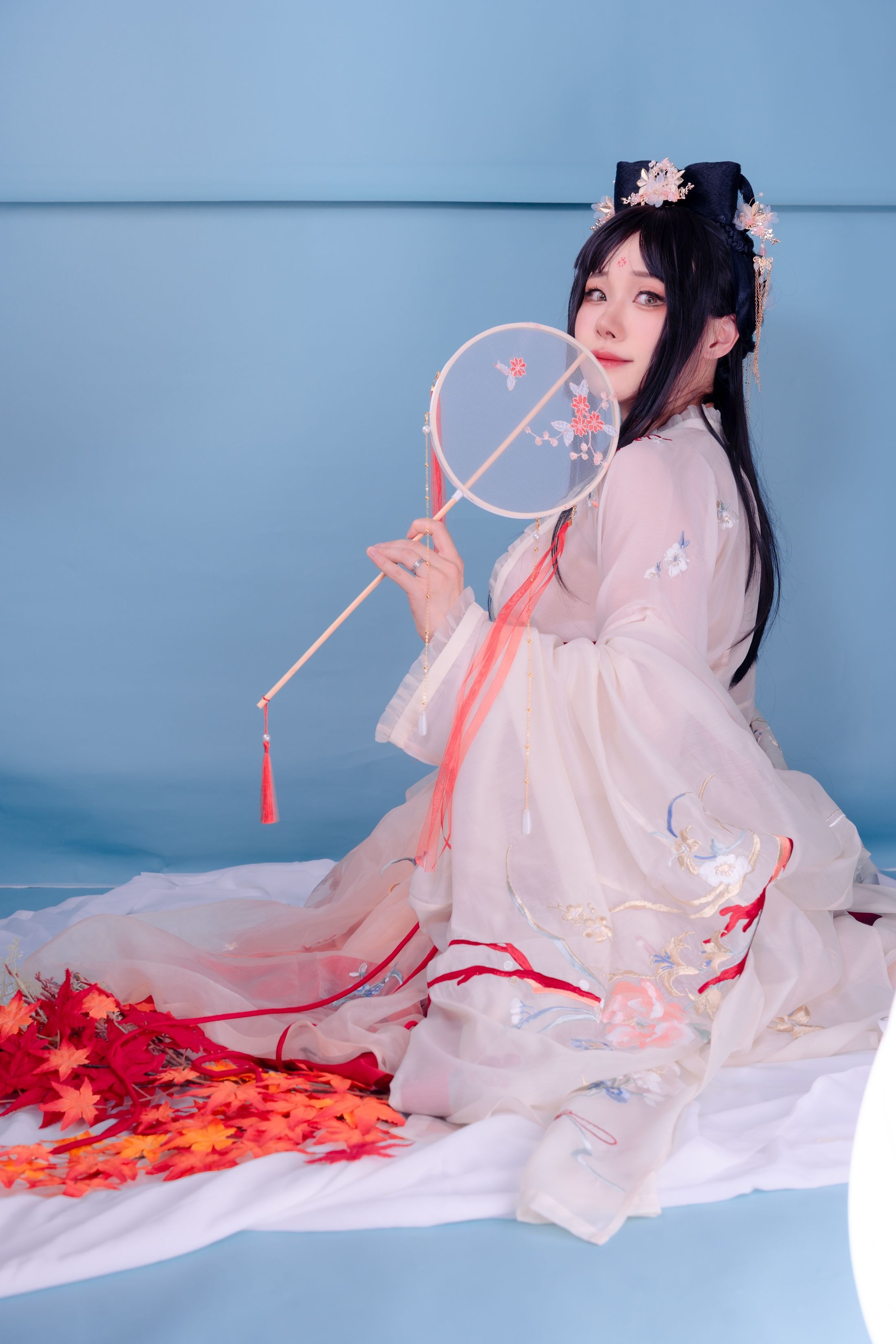 Strawberry Feather Garment - Crimson Cloud Red Dawn 67P