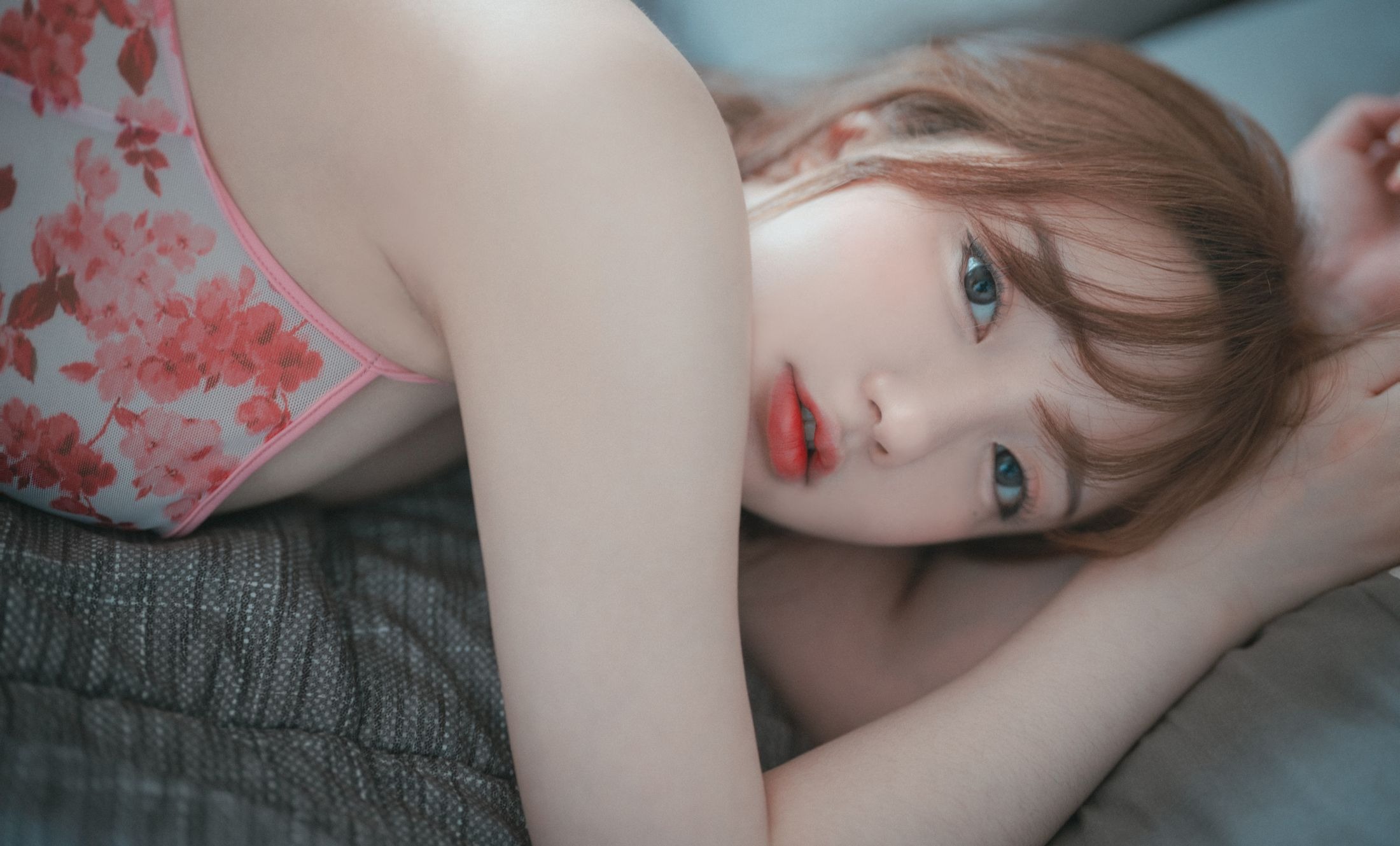 DJAWA] YeEun Son Ye-eun - Staycation 4 75P