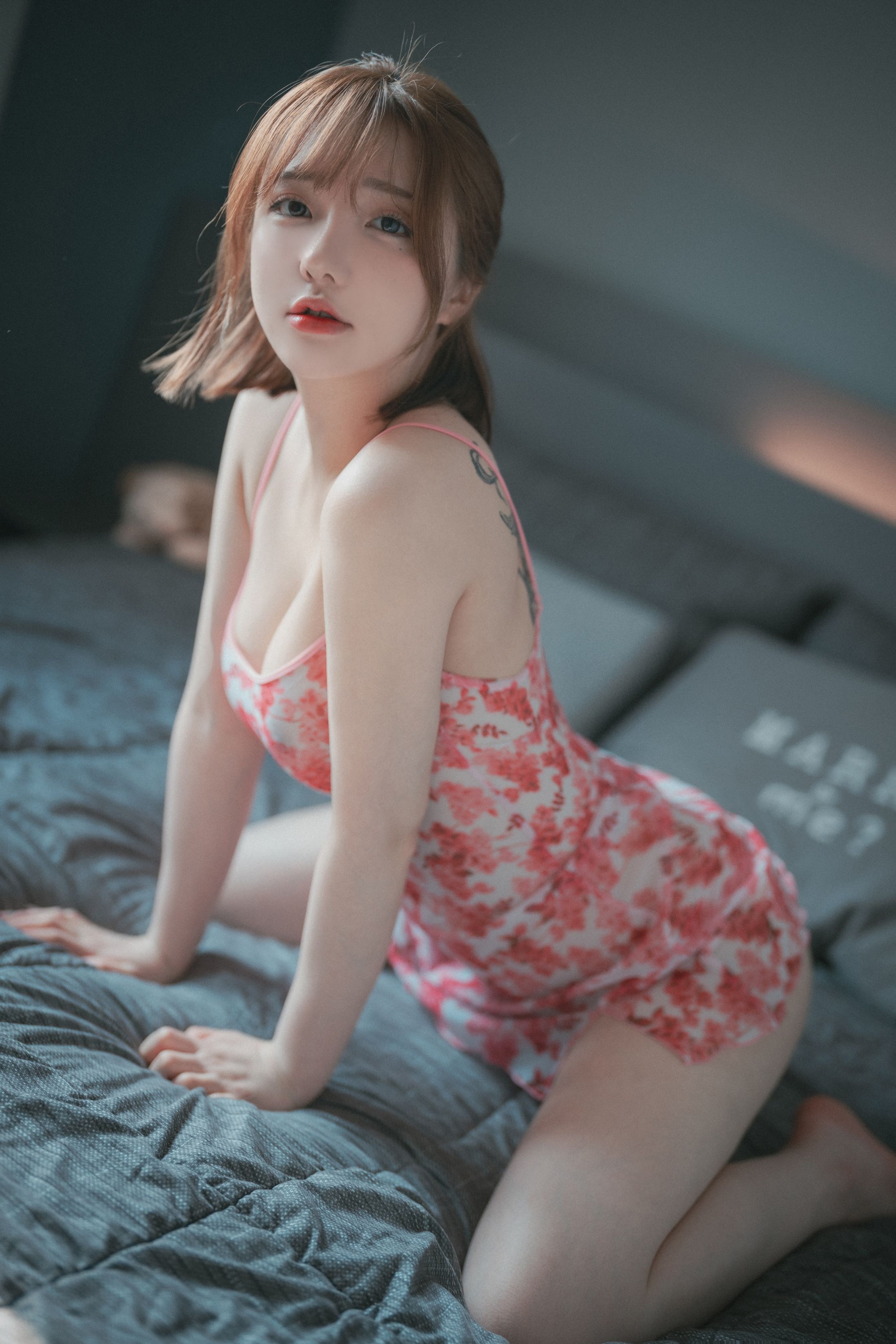 迪加瓦] 葉恩 孫藝恩 - 宅度假 4 75P