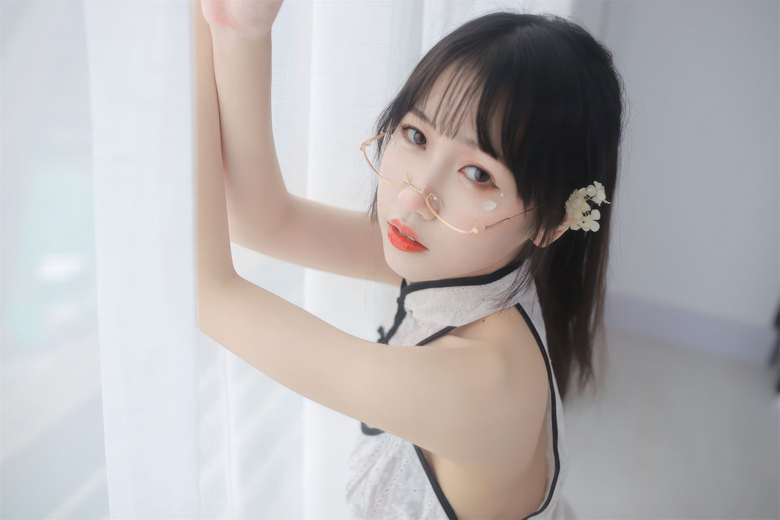 不呆猫 - 人妻白旗袍[55P-222MB