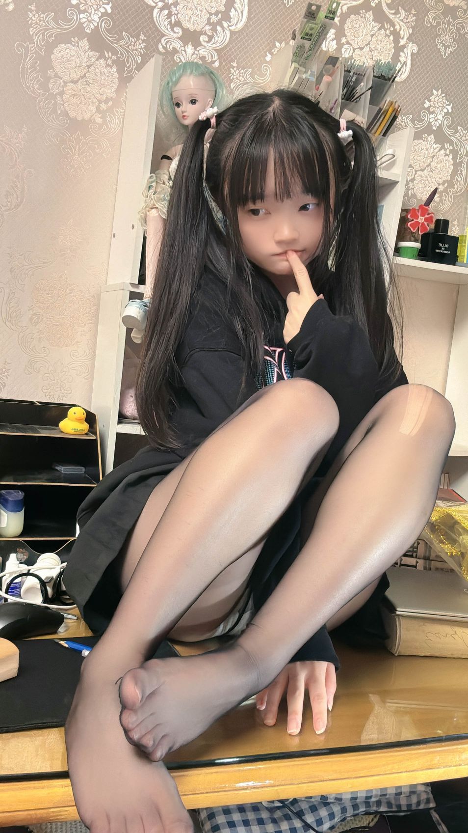 Kanzawa Eiri 언니 보지 마 화보