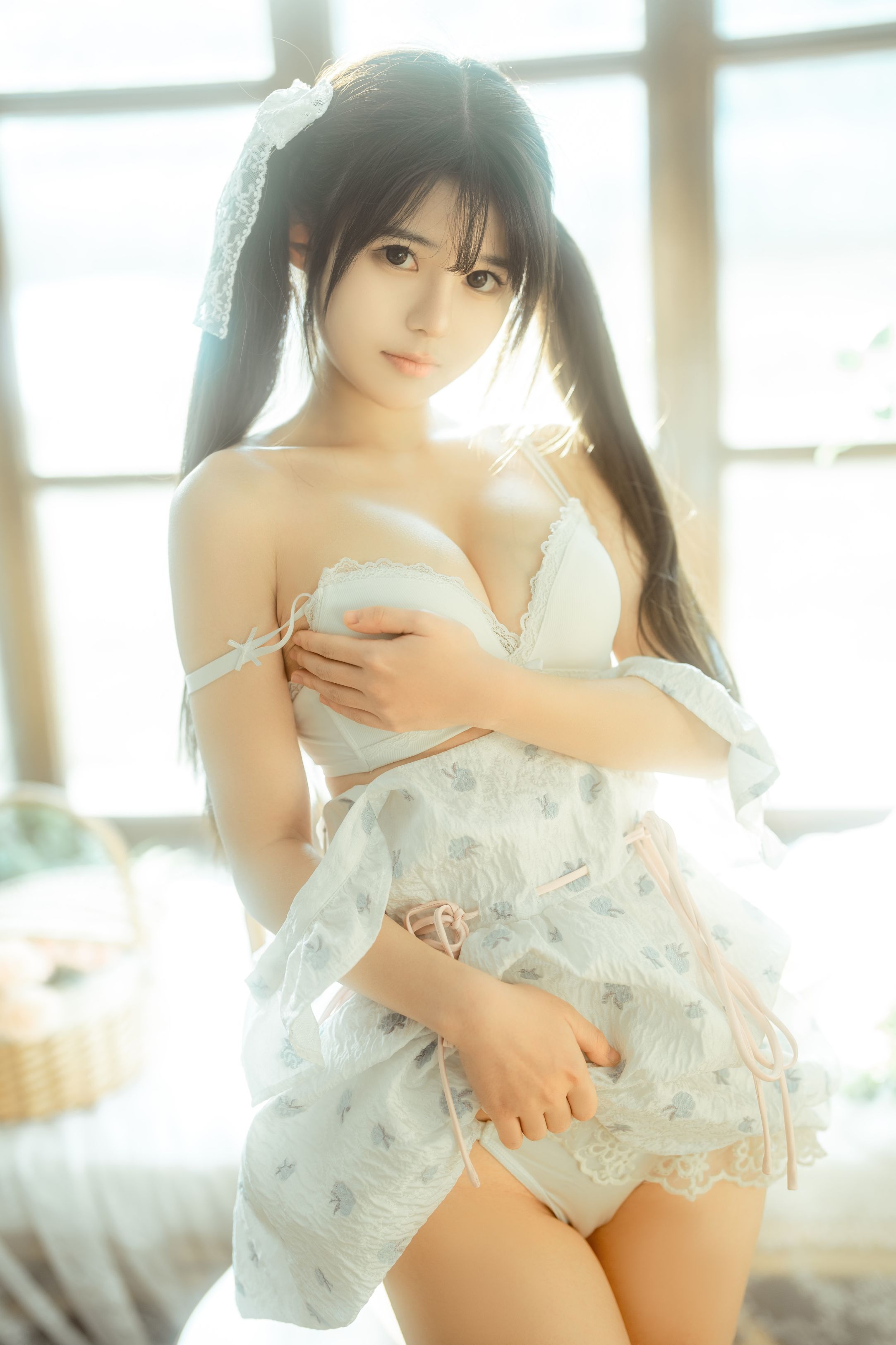 ルア・ルアン 花房 小さなスカート