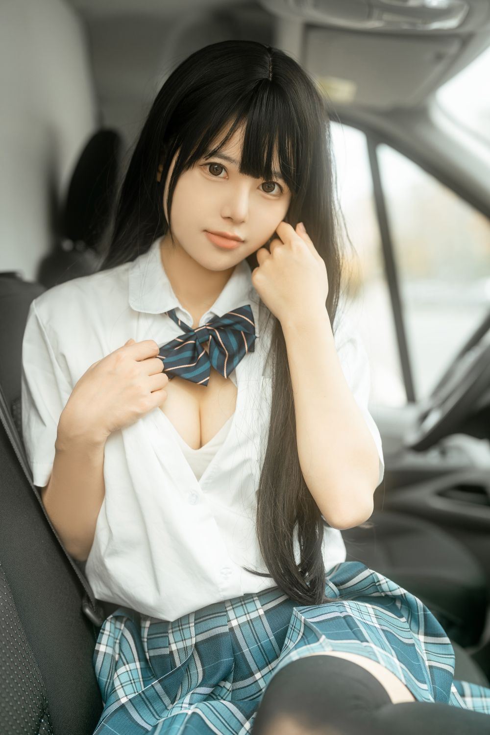 รัวหร่วนหร่วน - ฟางเฉอเจเค [41P-445MB