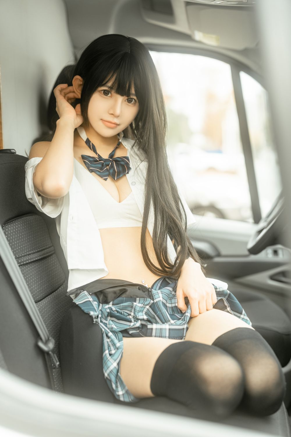 รัวหร่วนหร่วน - ฟางเฉอเจเค [41P-445MB