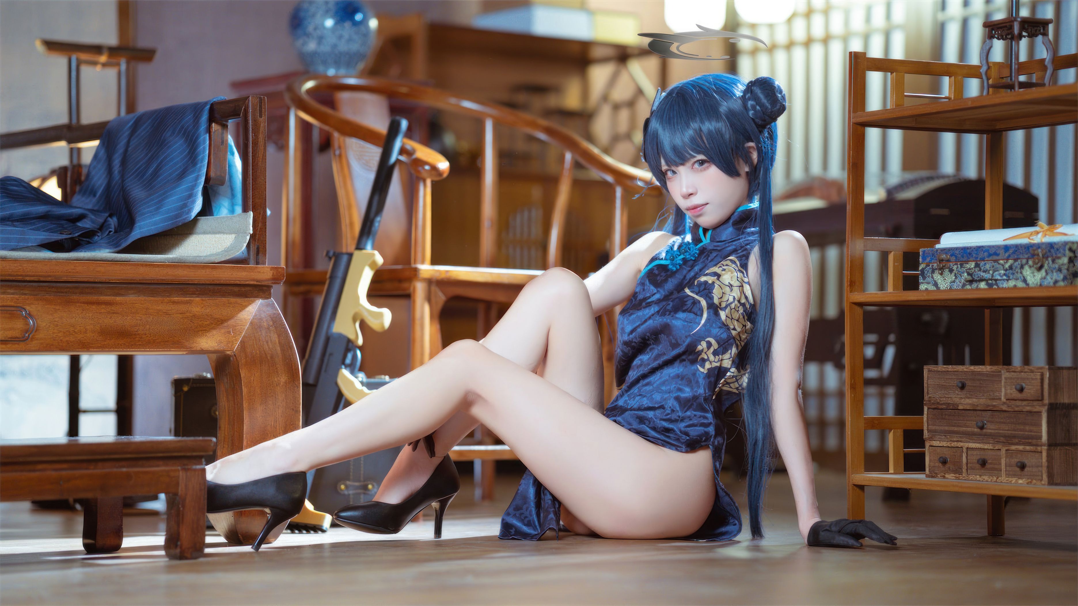 Tam Vô Nhân Hình Phi Sắc Áo Dài