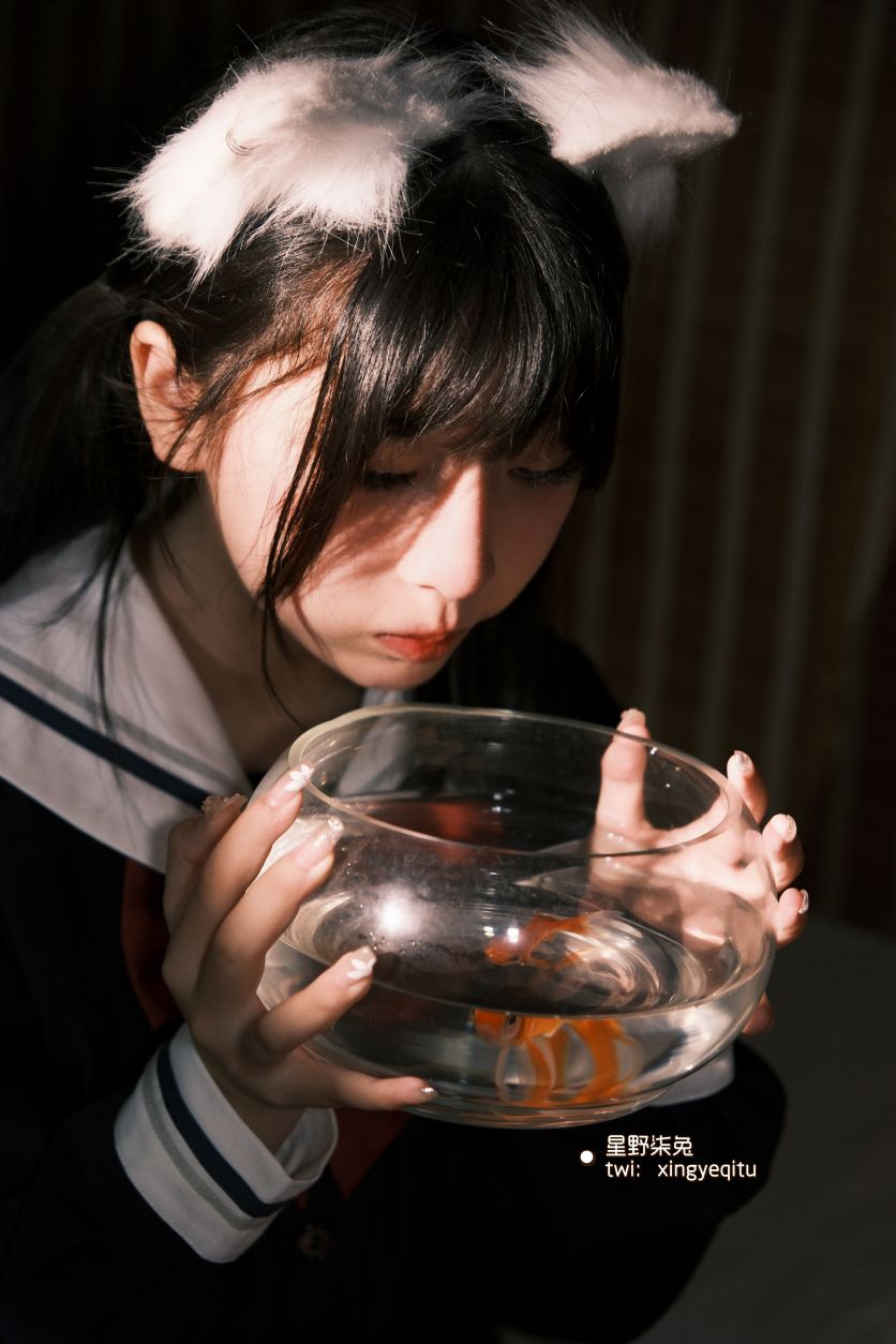 星野ナナウサギ 放課後のイエギョ少女[59P1V-417MB