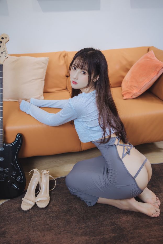 羽生三未 - ギターの妹[43P-721MB