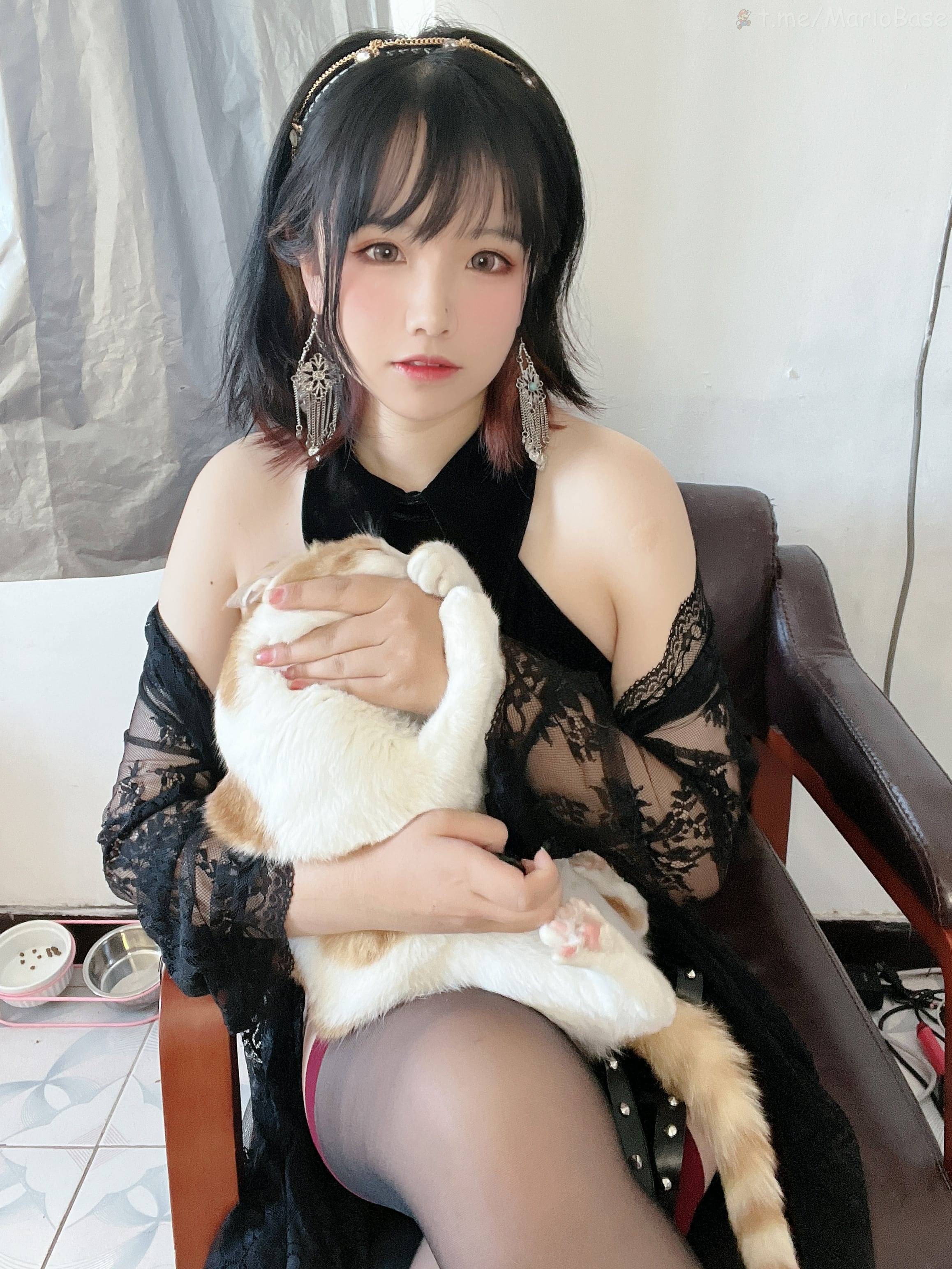 阿半 - 猫猫修女 [42P1V